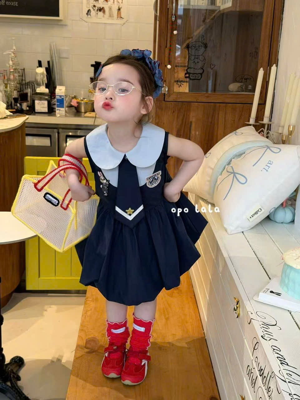 C117 - Váy học sinh cổ sen thêu thỏ hãng Opl (Sz90-130)