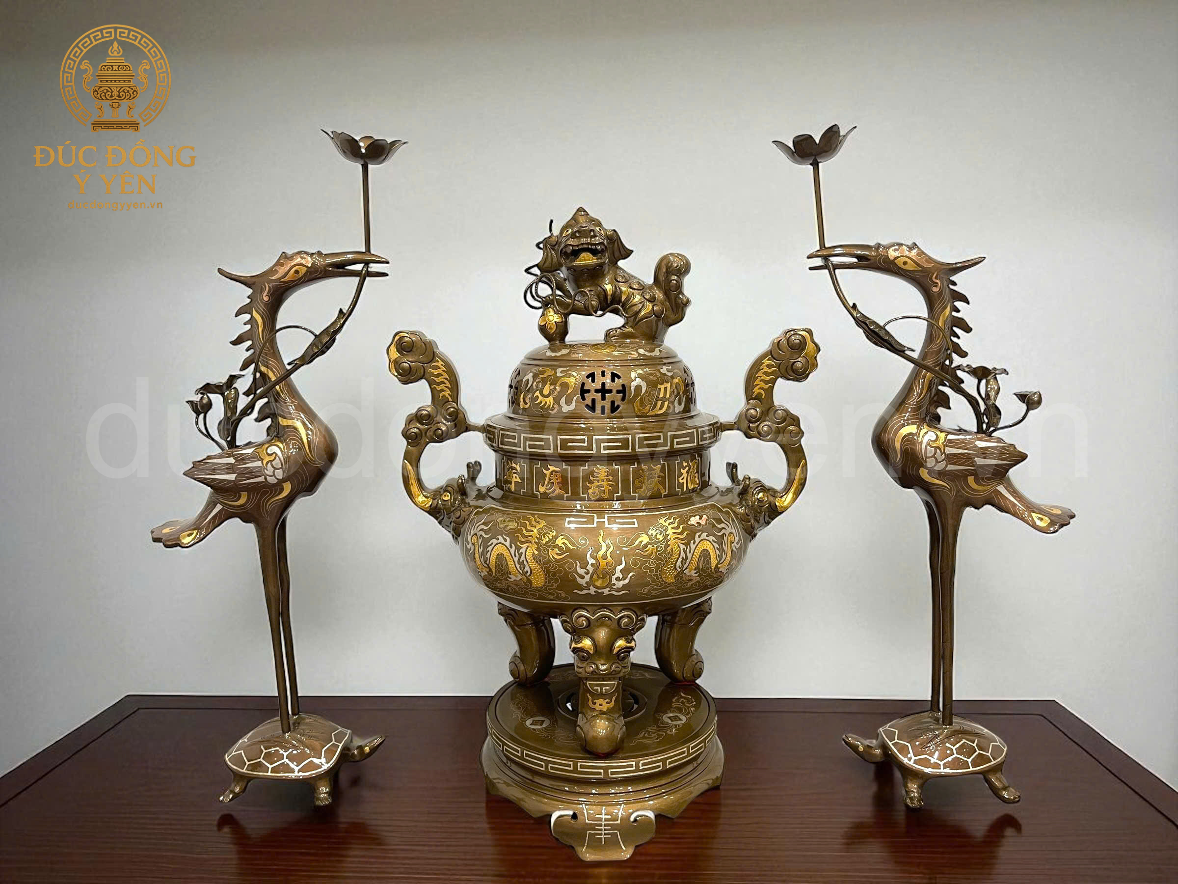 Bộ đỉnh tam sự khảm tam khí cao 60cm dát điểm vàng 