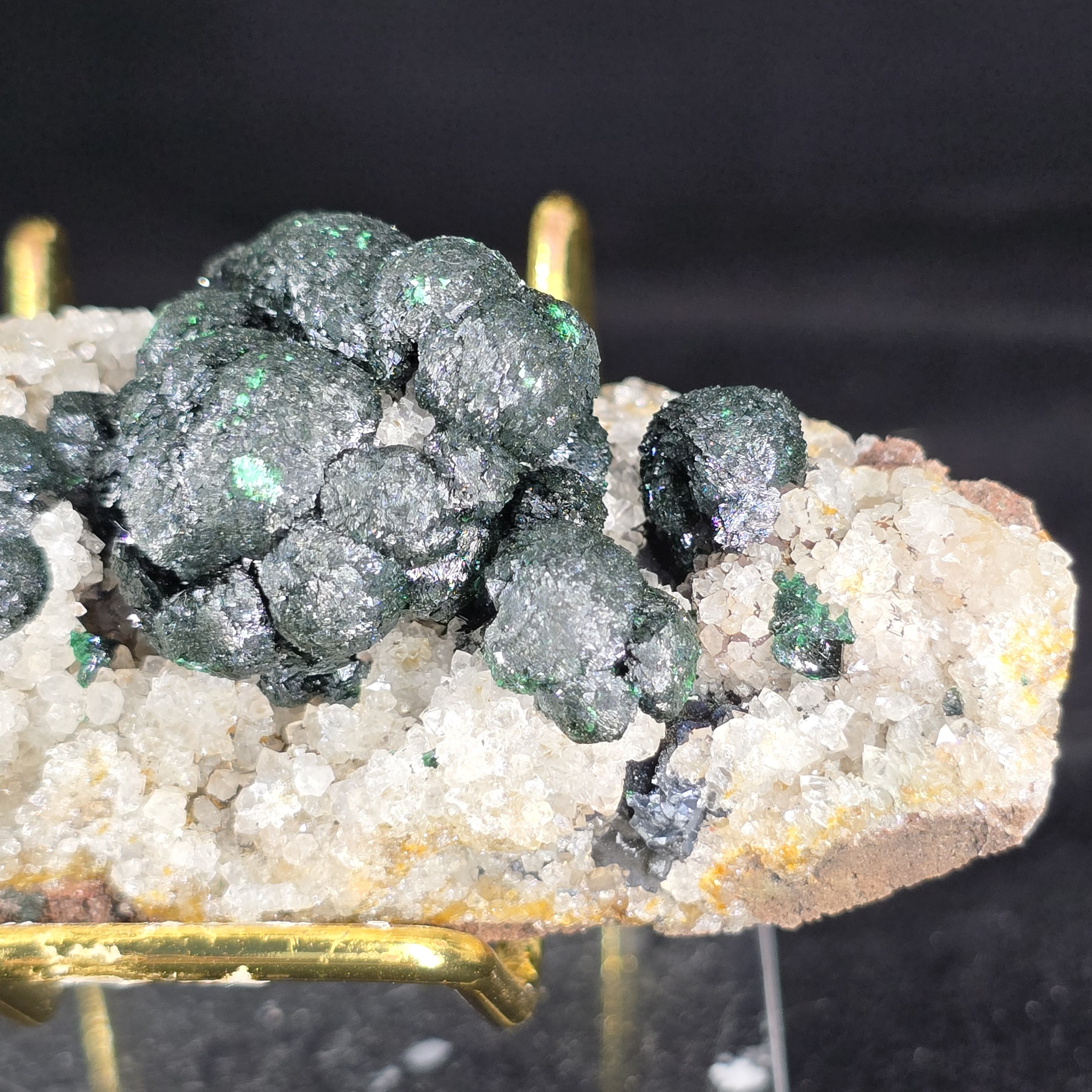 Malachite Trên Thạch Anh Dáng Thuyền Bát Nhã - Premium Collection_thumbnail_4