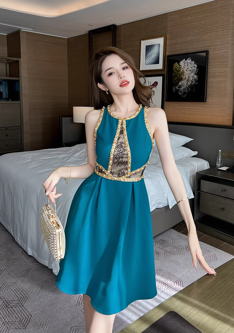 16030-Đầm xoè xanh cổ yếm  phối ren ( chéo nhật, ren)_thumbnail_0