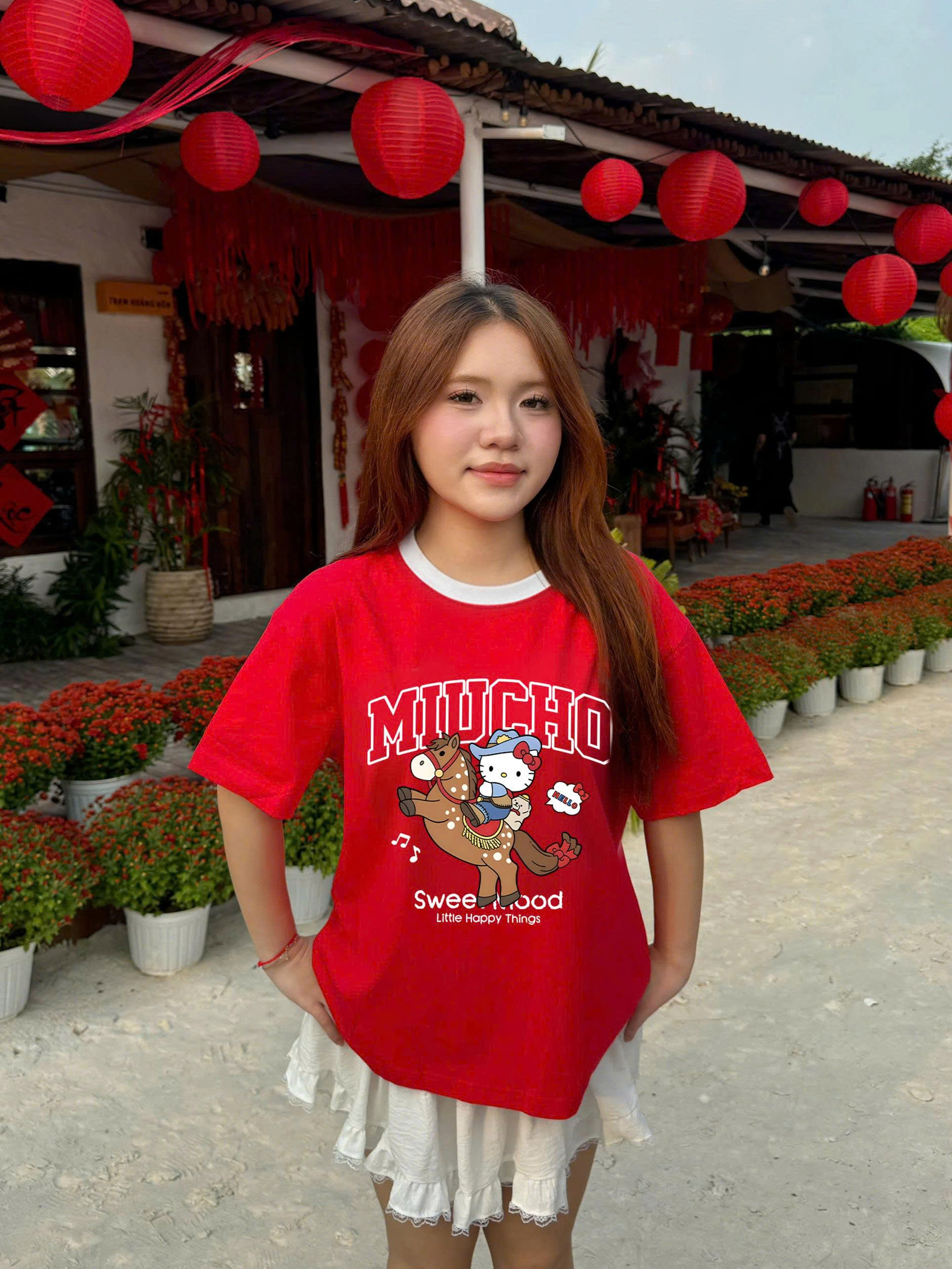 Áo thun tết Kitty form boxy phối cổ Miucho vải mềm mại thoáng mát tôn dáng 2980_thumbnail_4