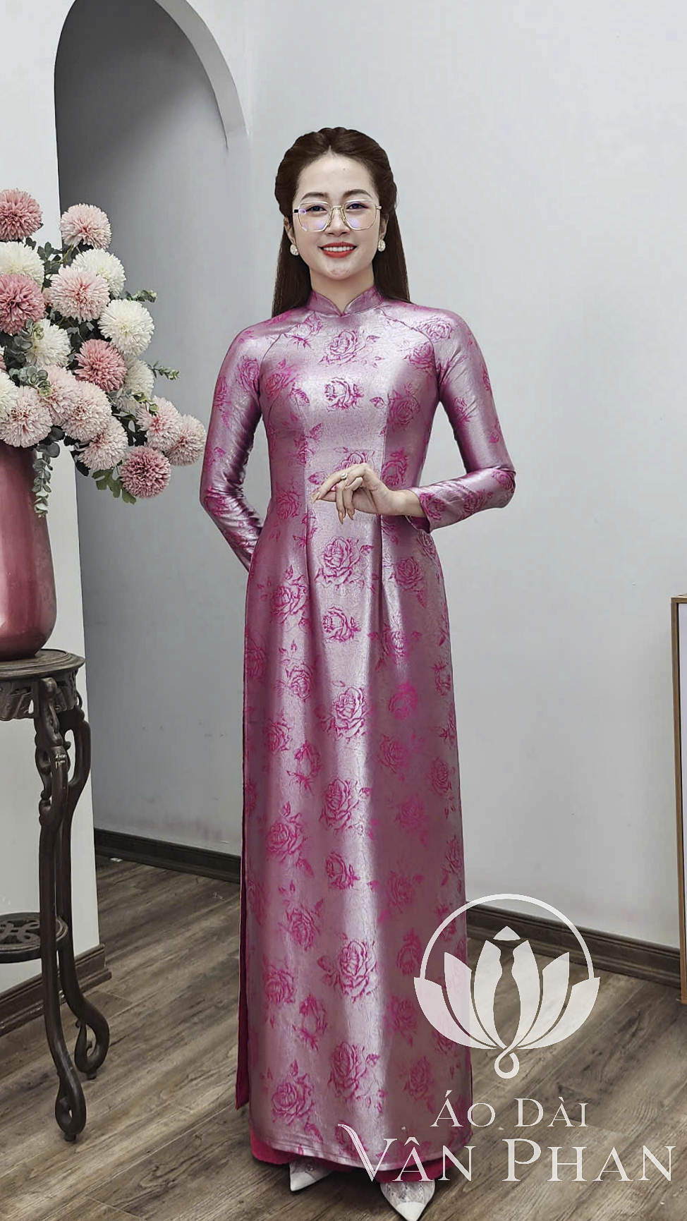 A3152 áo dài cổ 3p tay dài lụa dubai hồng sen ánh bạc_thumbnail_1