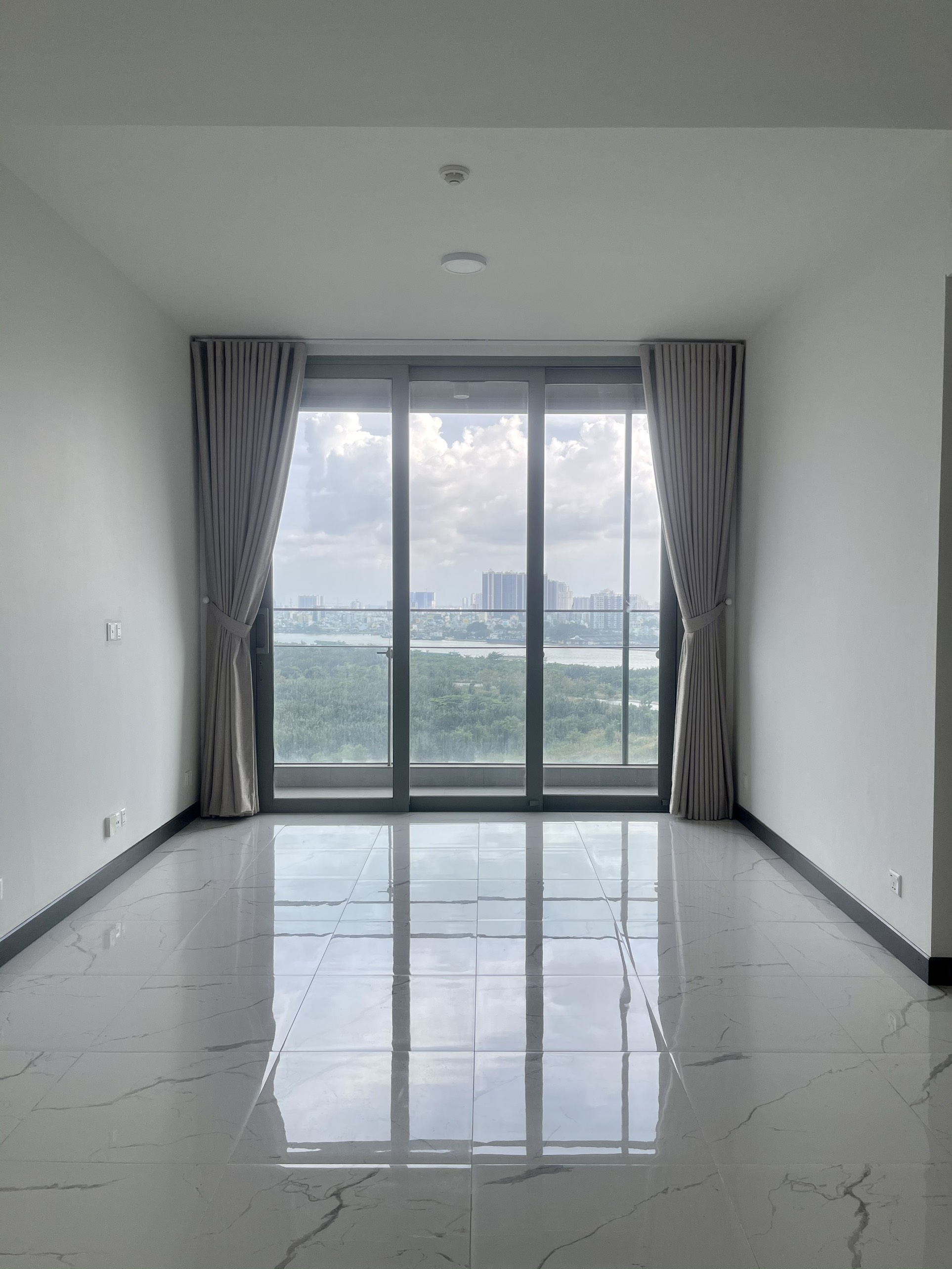 The River Thủ Thiêm cho thuê căn hộ 1PN full nội thất xịn, view sông. Giá thuê chỉ 25tr/tháng_thumbnail_1