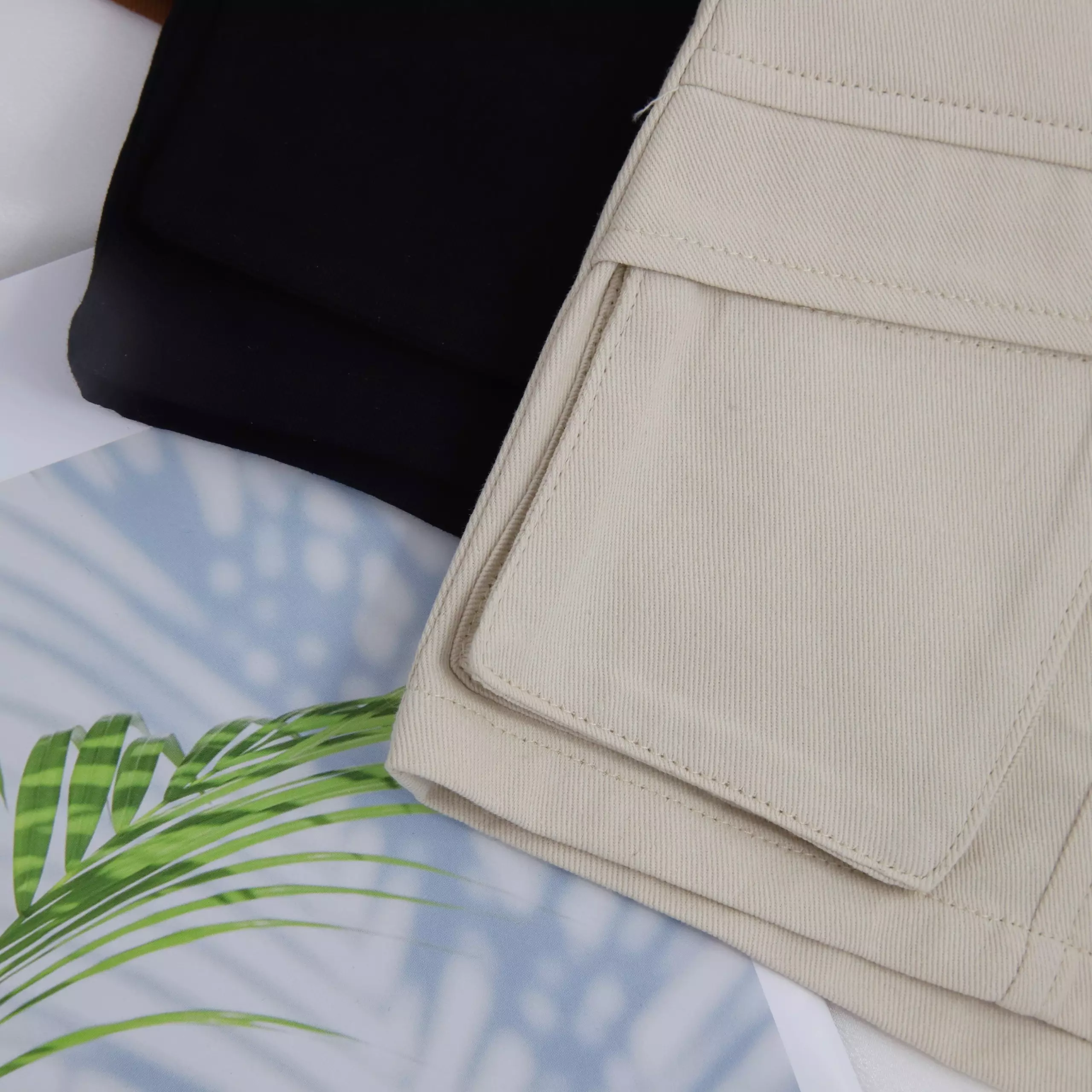 Quần short kaki phối túi hộp_thumbnail_6