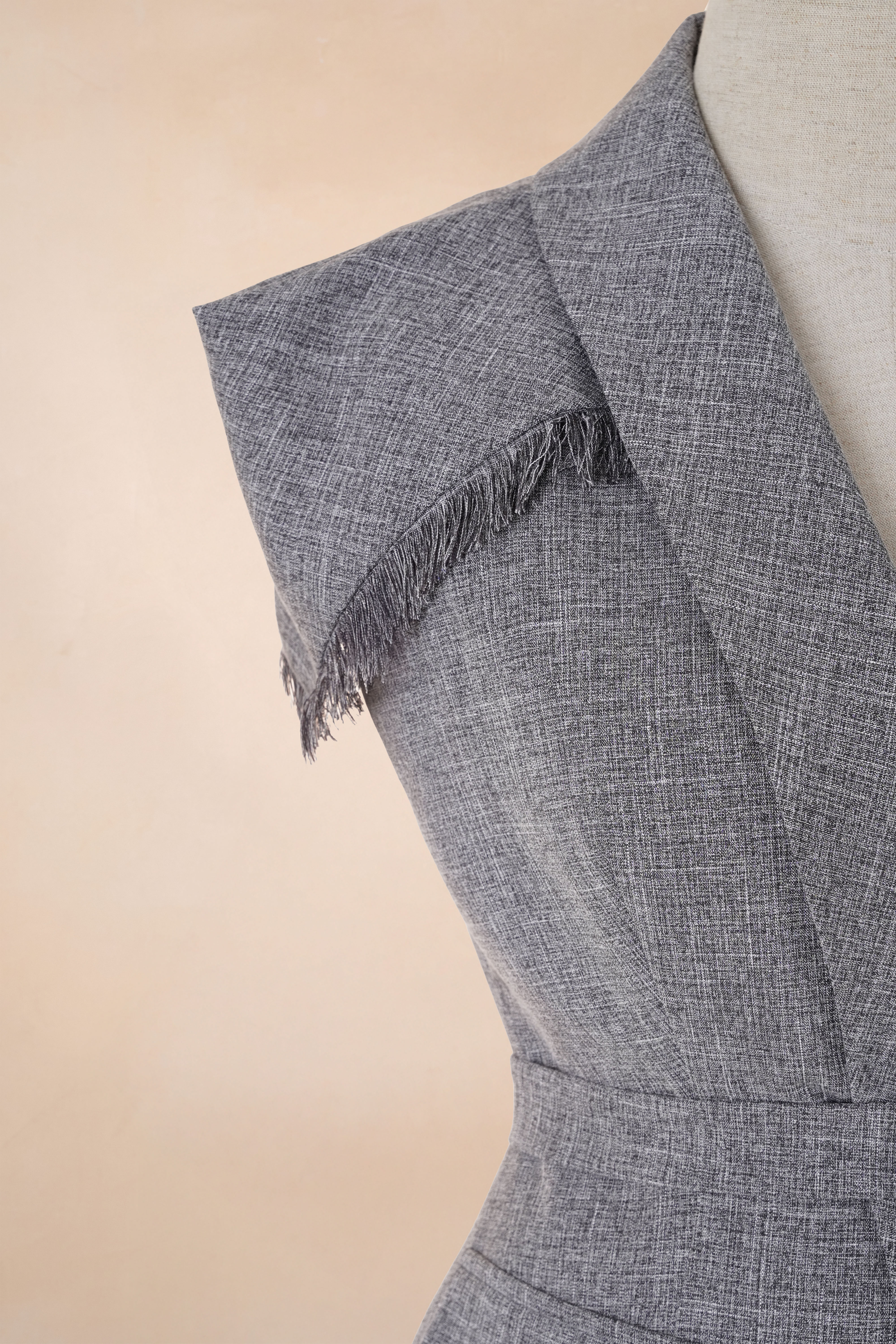 Áo PL Trùm Vai Đai Nắp Túi_thumbnail_3