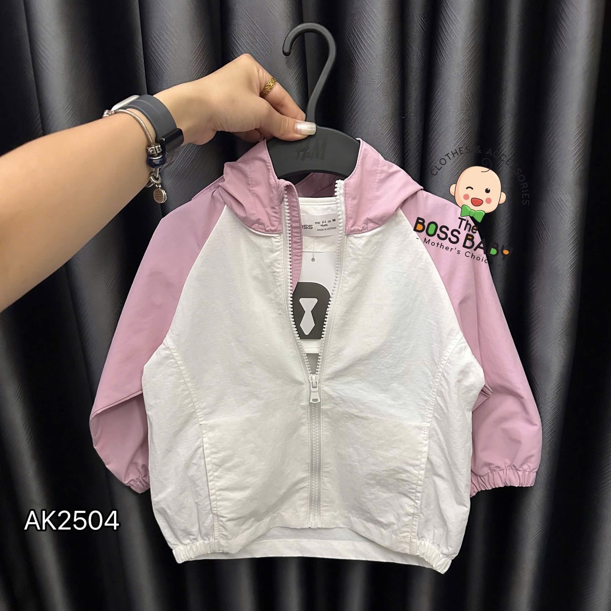 Áo khoác gió uni viền tay_thumbnail_1