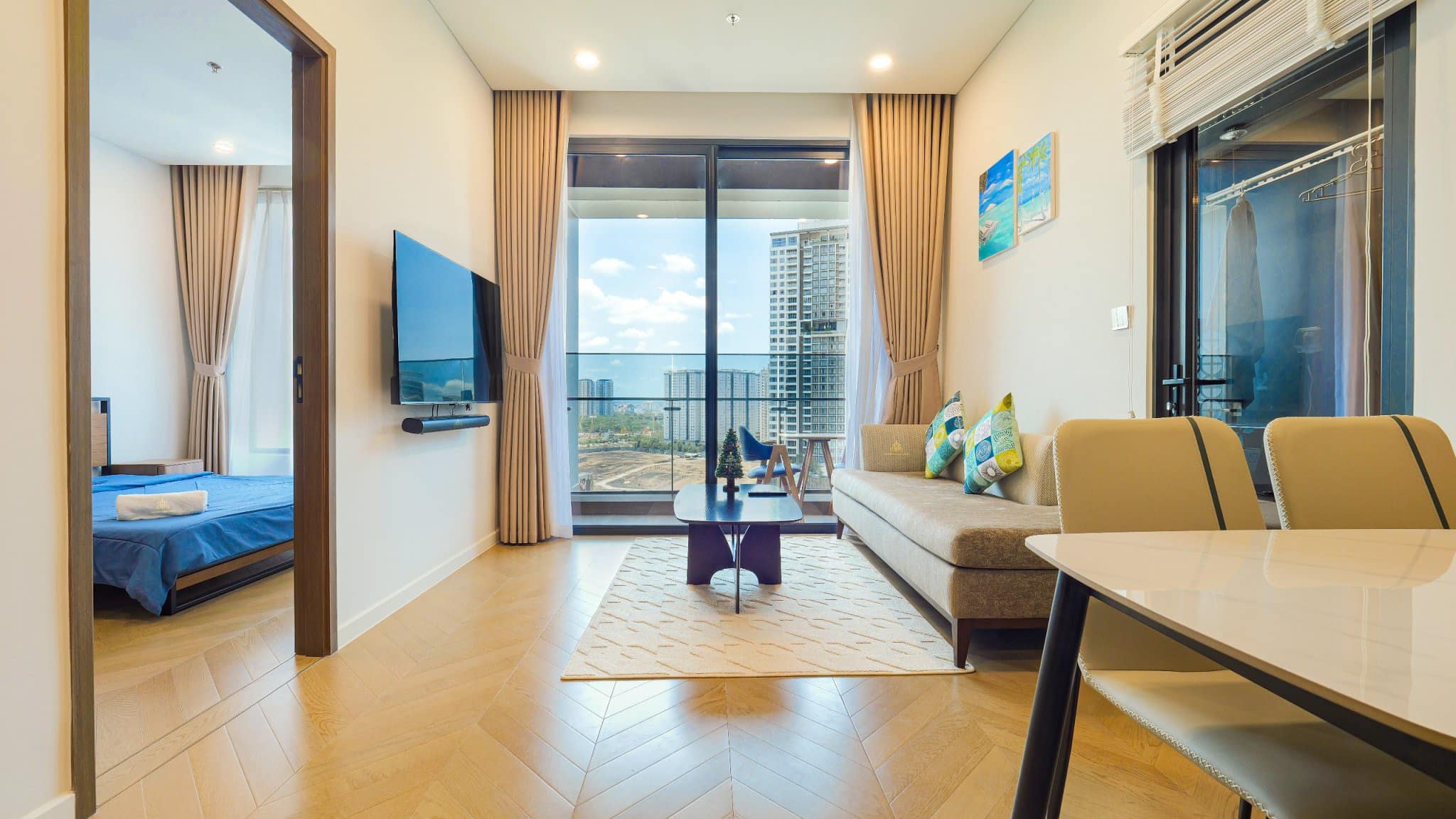 Bán nhà giá rẻ - Chủ nhà cần bán nhanh các căn 2PN Lumiere Riversidecó giá cực kỳ hợp lý, view đẹp độc nhất 