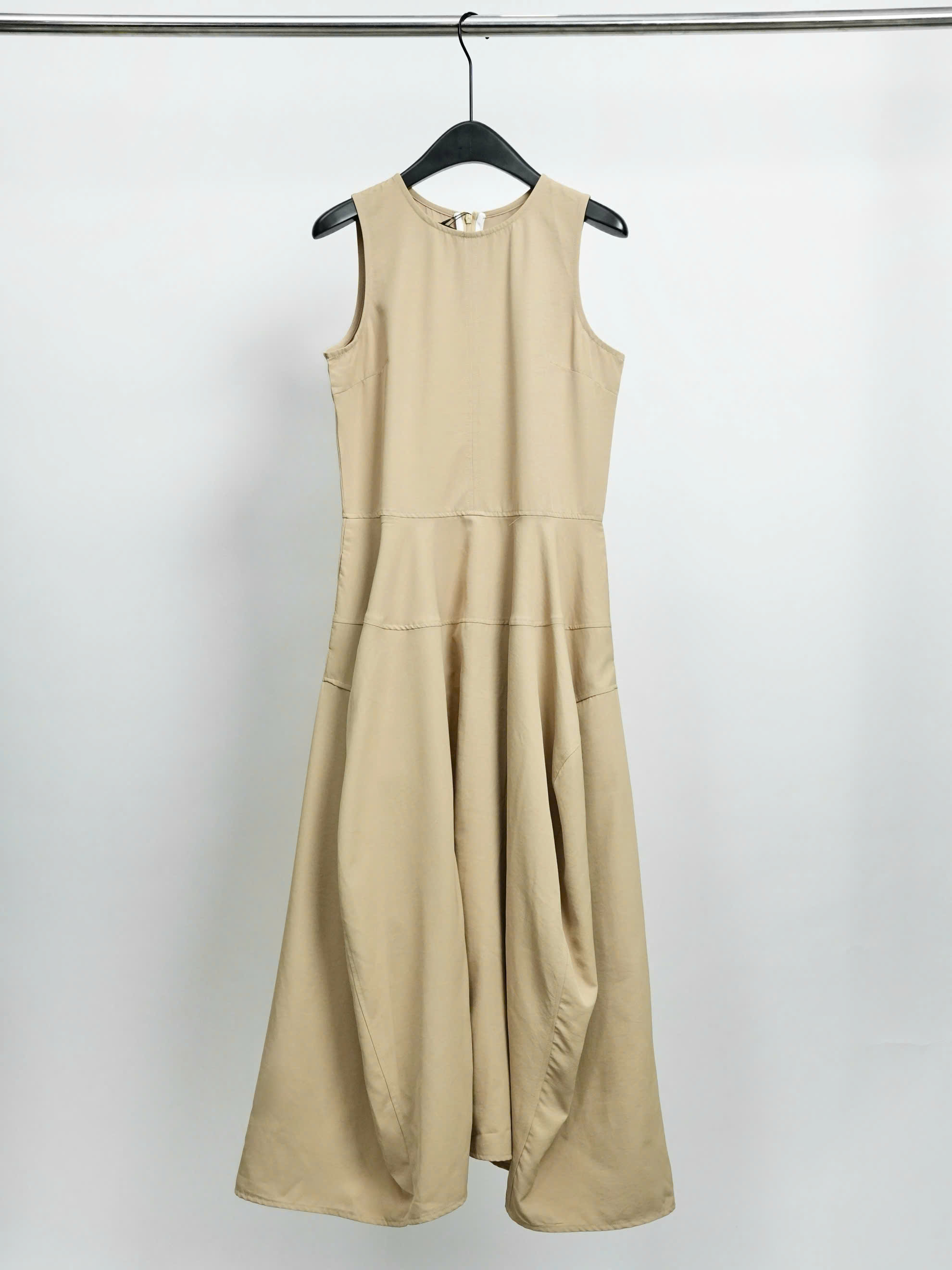 DAM BLANC_thumbnail_2