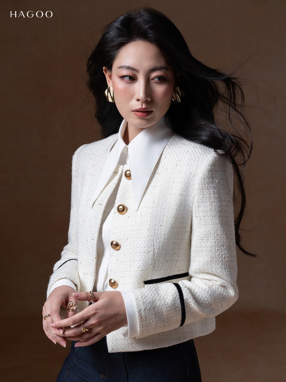 Áo khoác lửng dạ tweed phối lé đen HAGOO_thumbnail_0