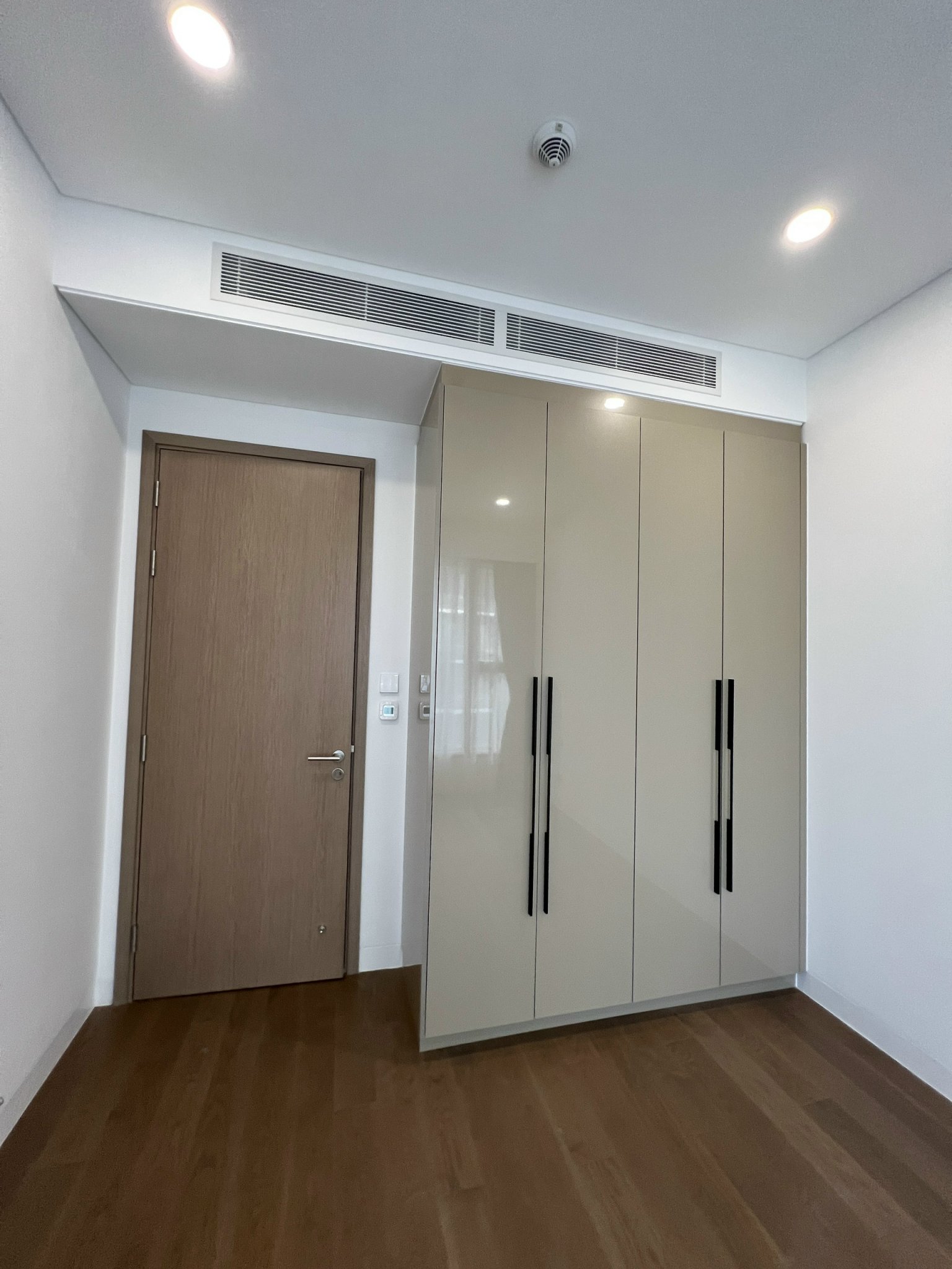 Chủ nhà bán căn hộ The River Thủ Thiêm 4PN số 12, NTCB_thumbnail_6