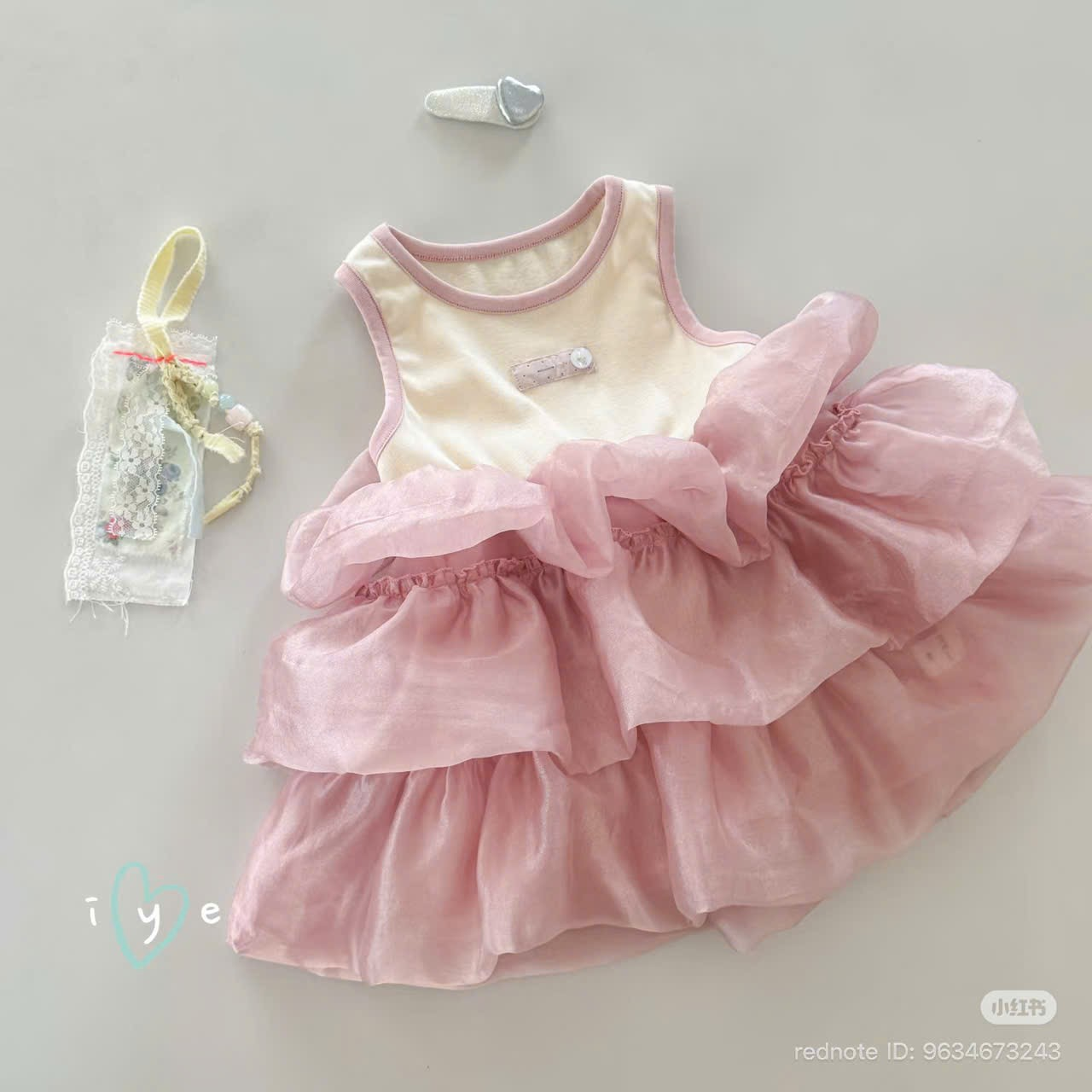 A83 - Váy voan tầng bèo phối nơ hồng HÃNG IYE (Sz80-100)