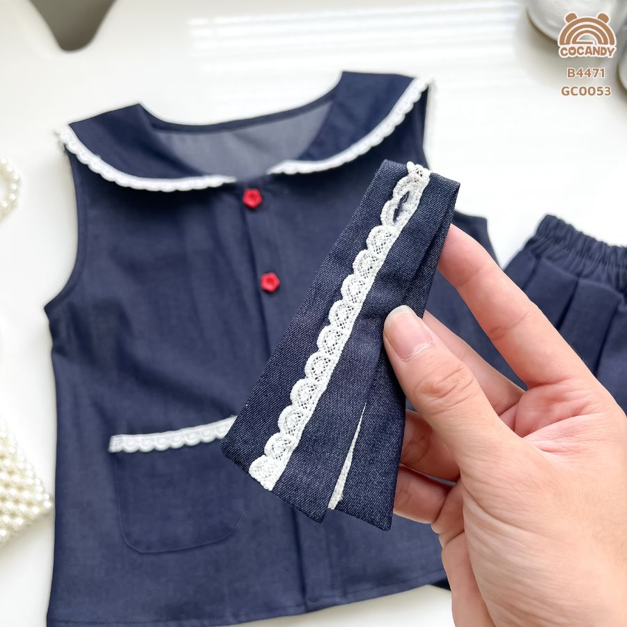 Bộ cộc XANH DENIM cúc đỏ + chân váy xếp ly_thumbnail_3