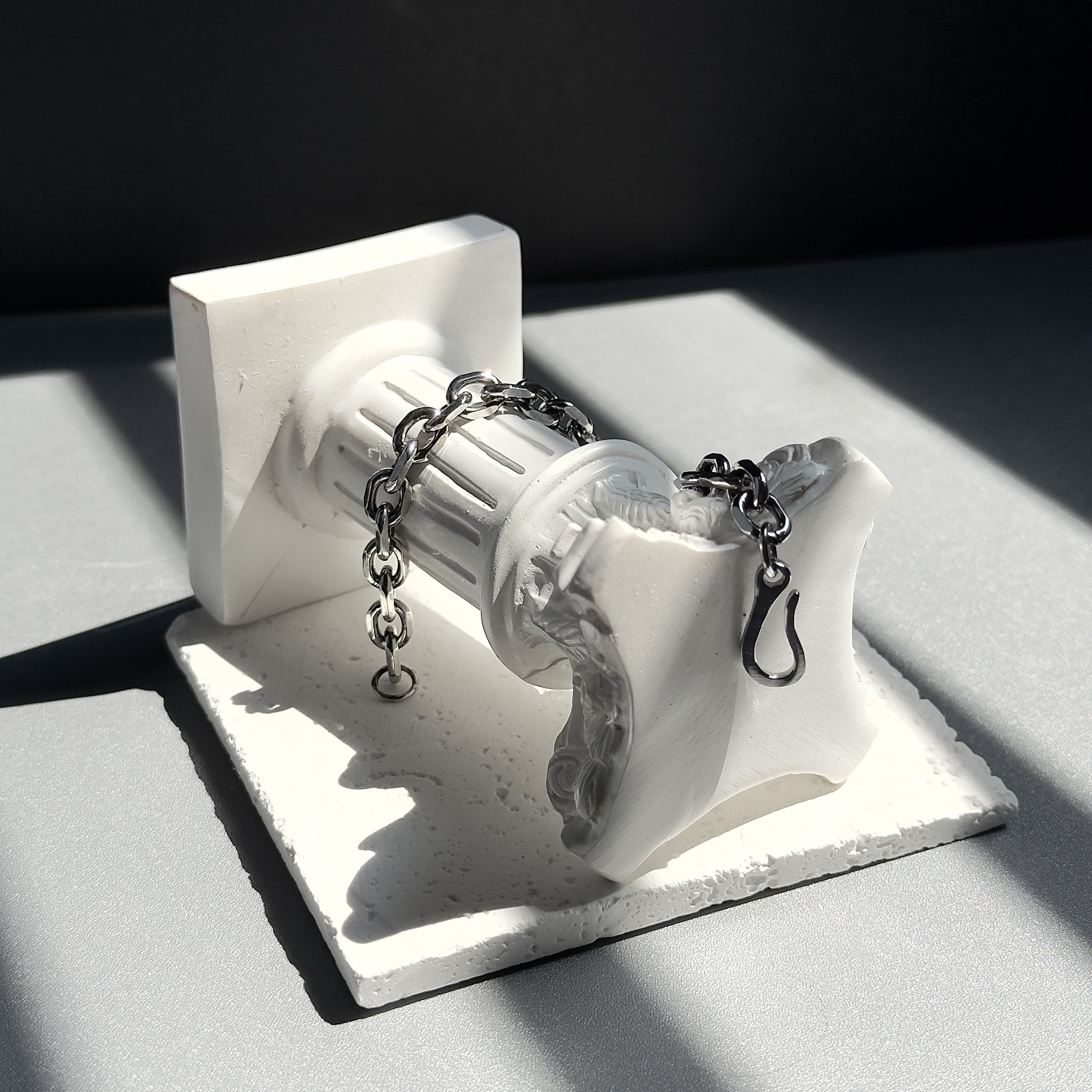 TheElegantChain_thumbnail_2