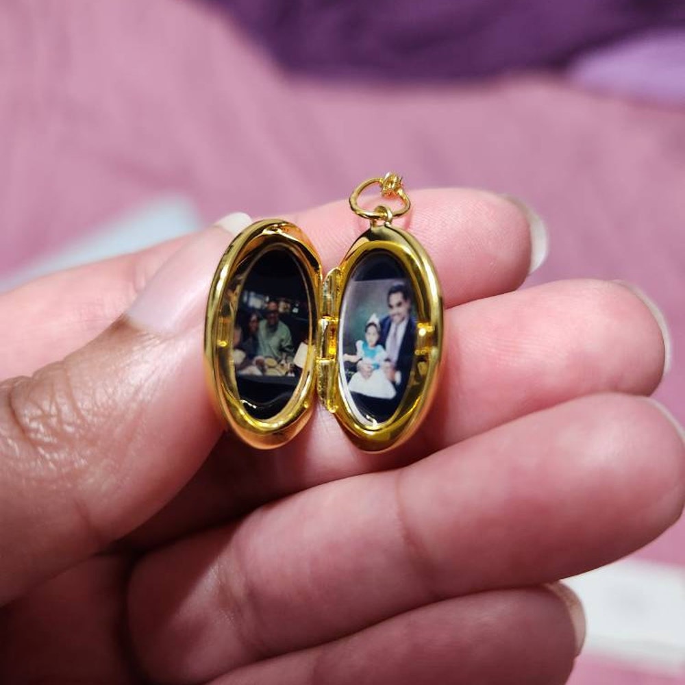  Memory Locket- DM your photo to us on TikTok or Insta_thumbnail_13