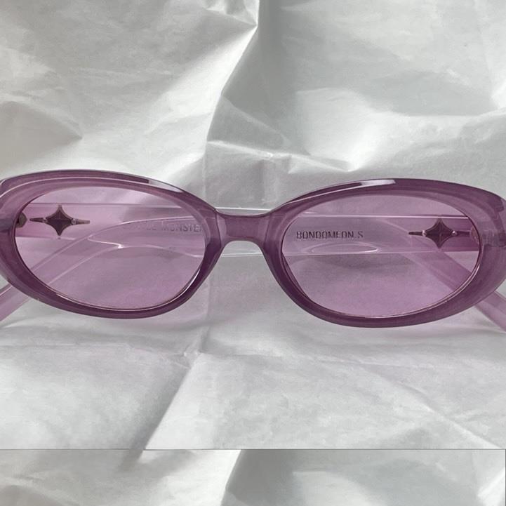 kính mắt gọng nhựa hồng tím trong form oval một sao._thumbnail_1