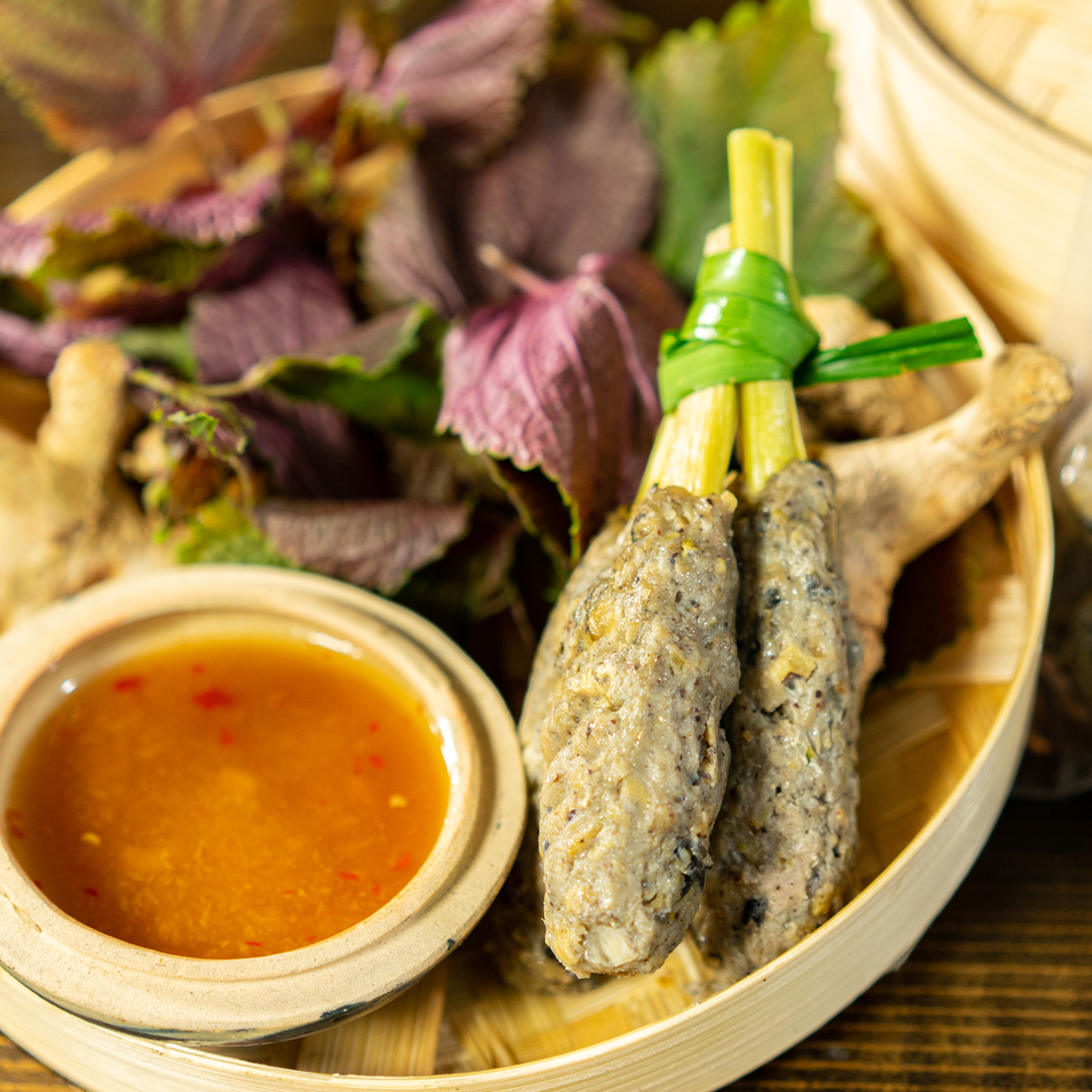 Chả Ốc Bươu Bọc Sả 250g – Giòn Ngon Đậm Vị, Đặc Sản Việt Gói Gọn Trong Từng Cây_thumbnail_2