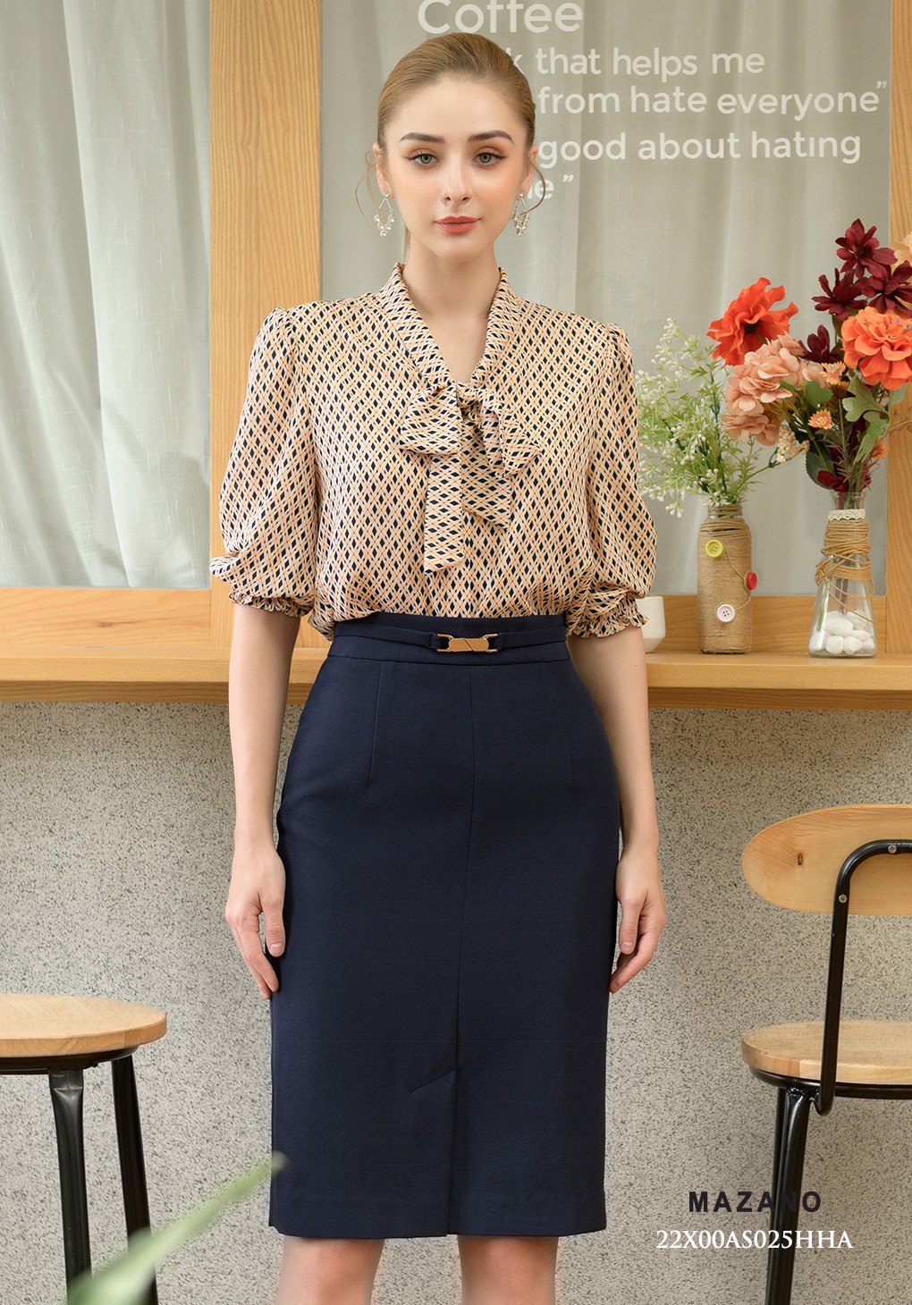 Áo sơ mi họa tiết buộc nơ chun tay_thumbnail_2