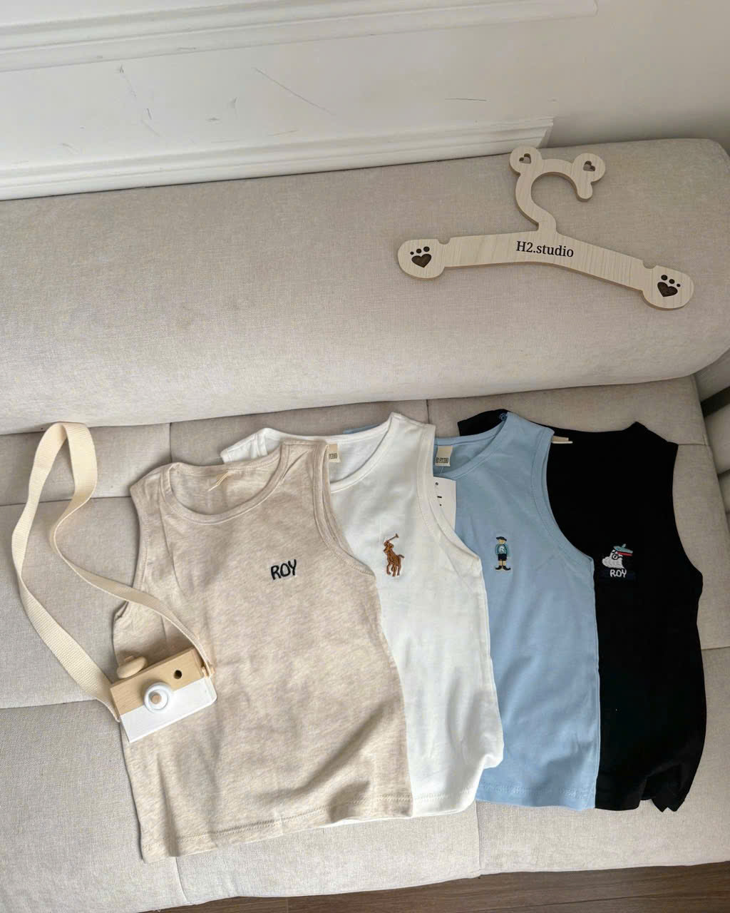 A91 SET 4 ÁO BA LỖ 4 MÀU THÊU HÌNH VÀ CHỮ- A106.223