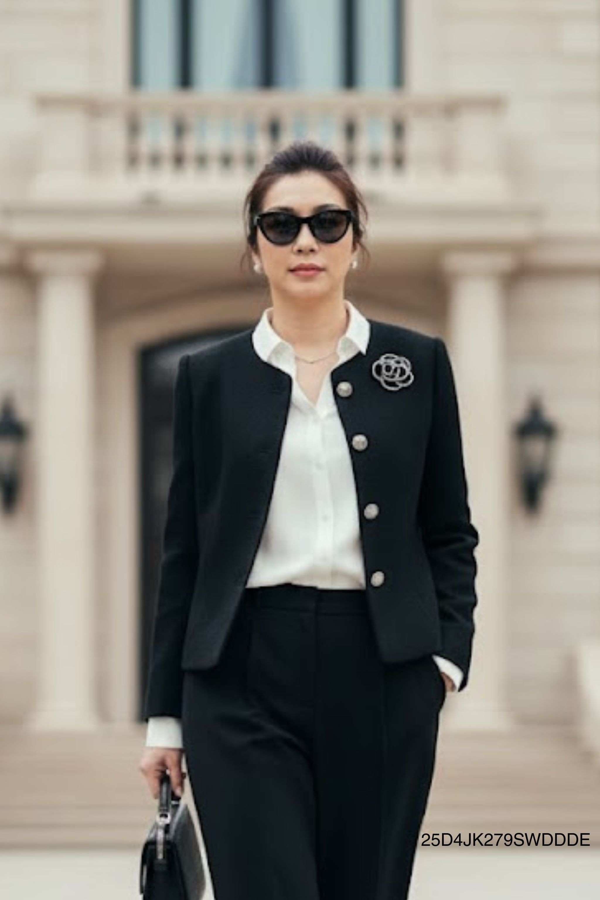 Áo khoác ngắn Vải dạ Đính hoa thủ công Cổ tròn Tay dài Dài qua eo