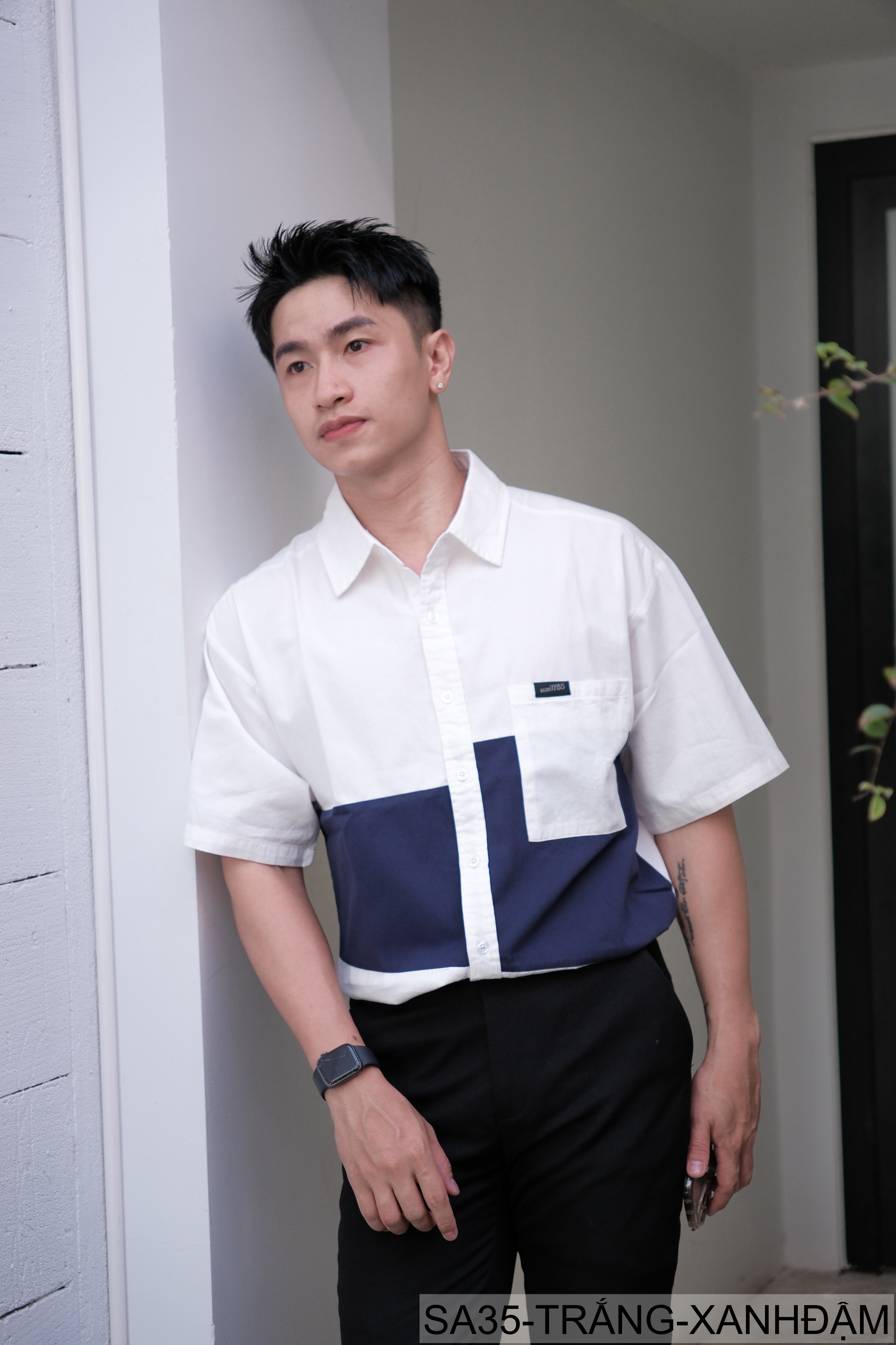 SA35 - Áo Sơ Mi Nam Tay Ngắn Phong Cách Nhật Bản, Chất Liệu Bông 100%, Thiết Kế Phối Màu Trẻ Trung_thumbnail_2