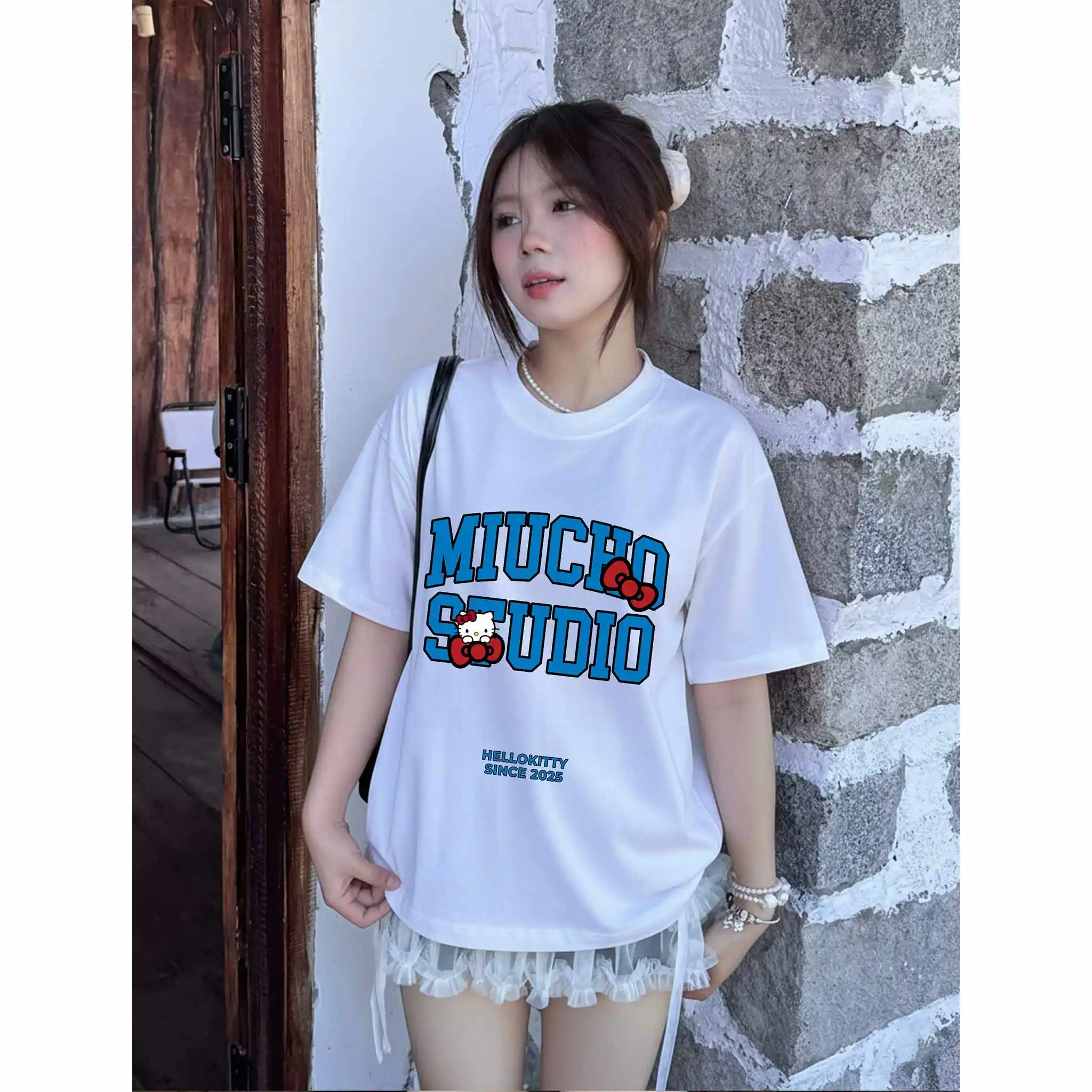 Áo thun boxy Miucho Studio chất vải thoáng mát mềm mại in chữ local brand hình Kitty nhiều màu 2803_thumbnail_8