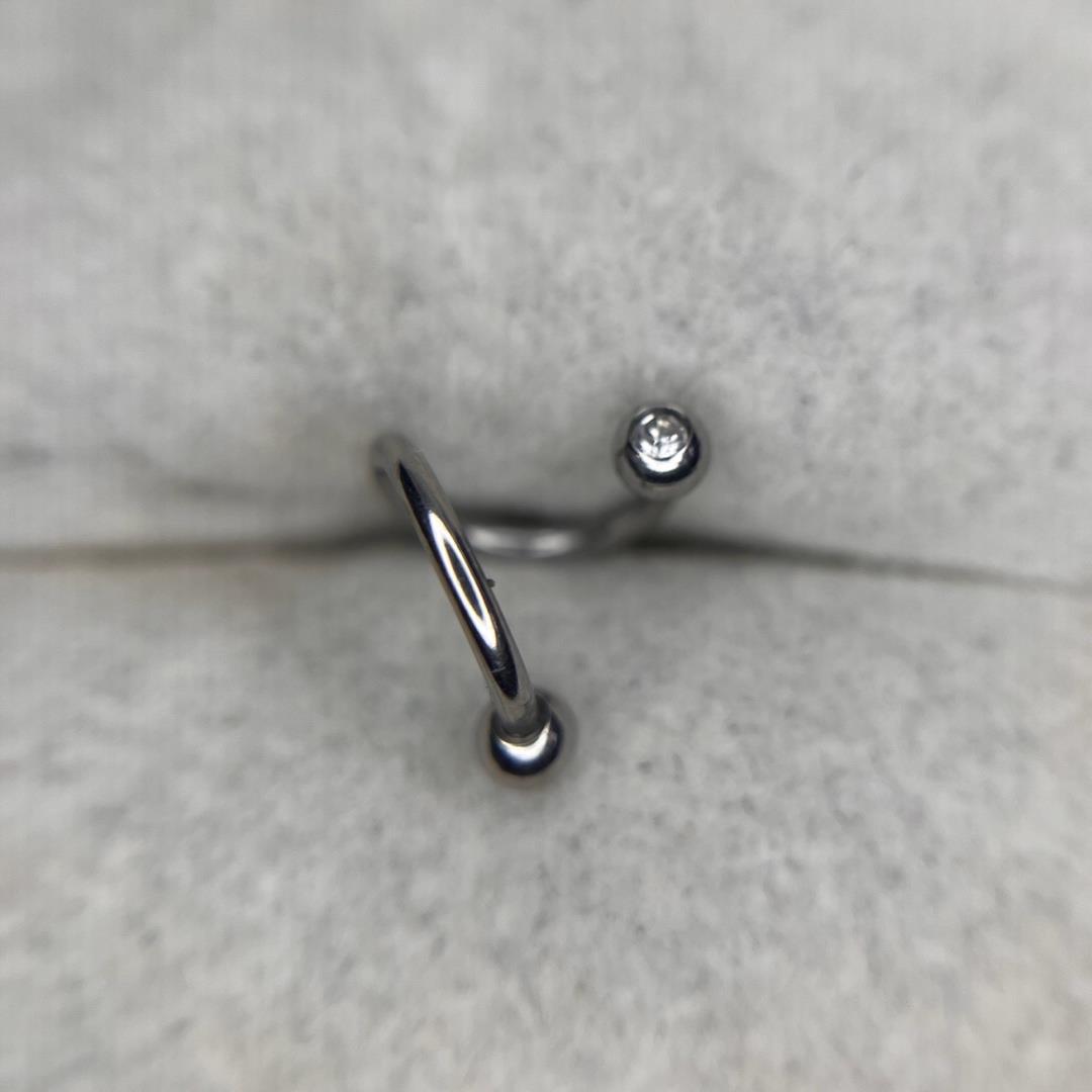 Xoắn 1 vòng đính đá._thumbnail_2