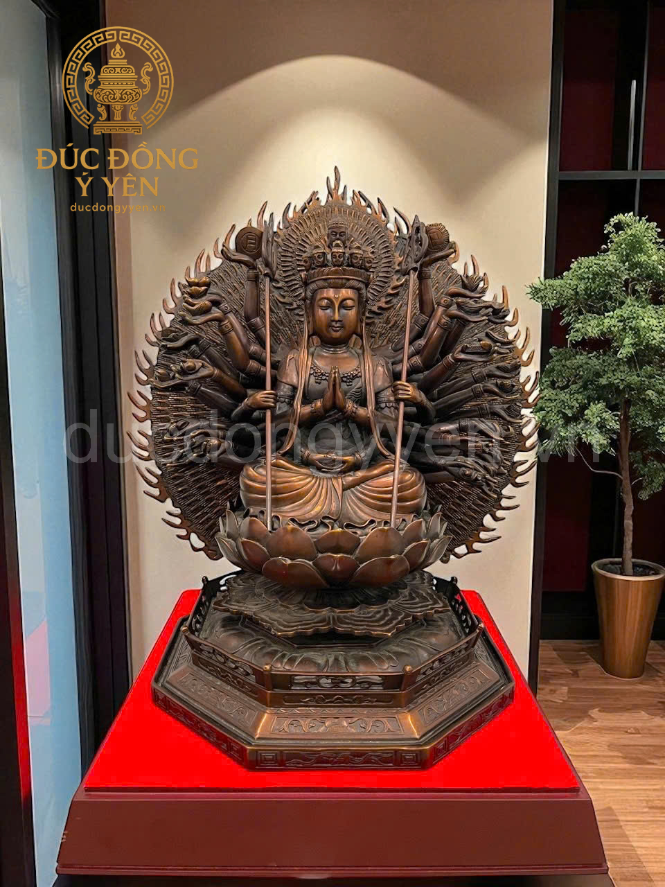 Tượng phật thiên thủ thiên nhãn làm màu giả cổ cao 42cm 