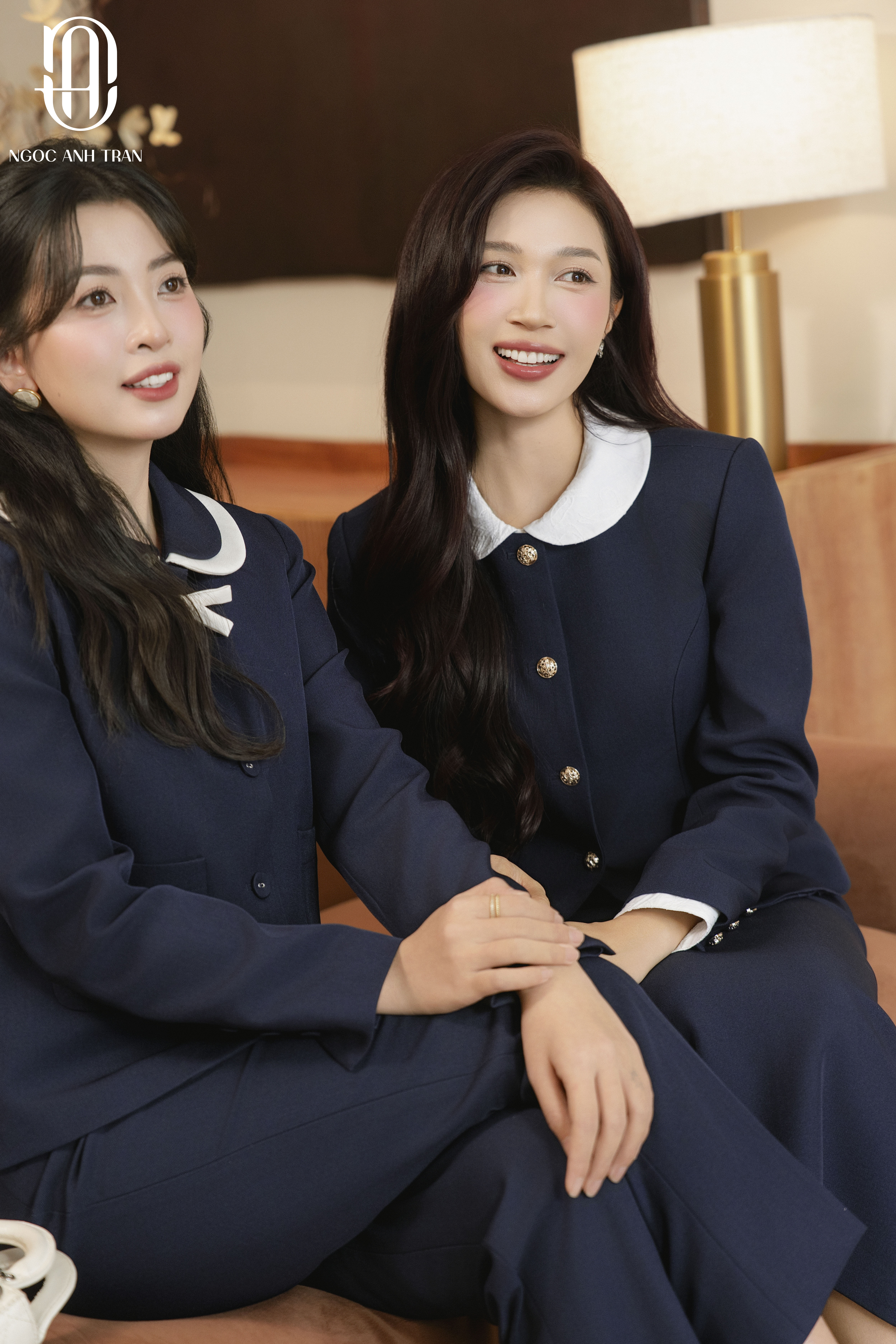 A257 - Set áo kiểu xanh than cổ sen trắng phối quần baggy navy_thumbnail_3