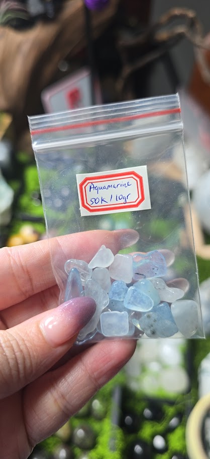 Chips Aquamarine High Quality Pakistan