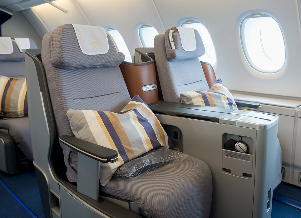 elements-holder-image-1