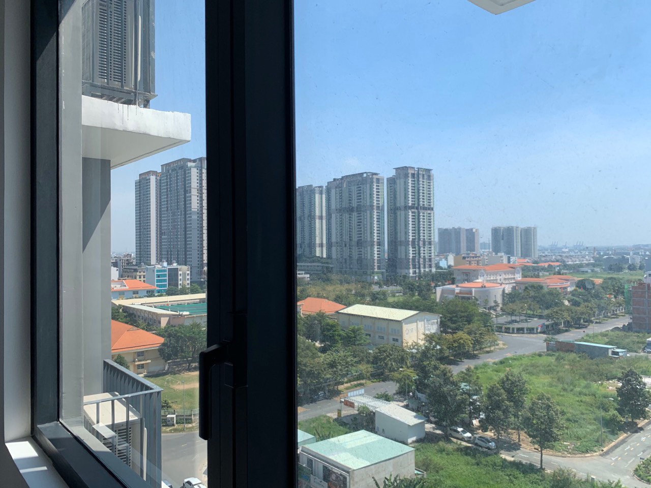 Cho thuê gấp căn 1 phòng ngủ One Verandah dt 55m2 giá 14tr/tháng_thumbnail_3