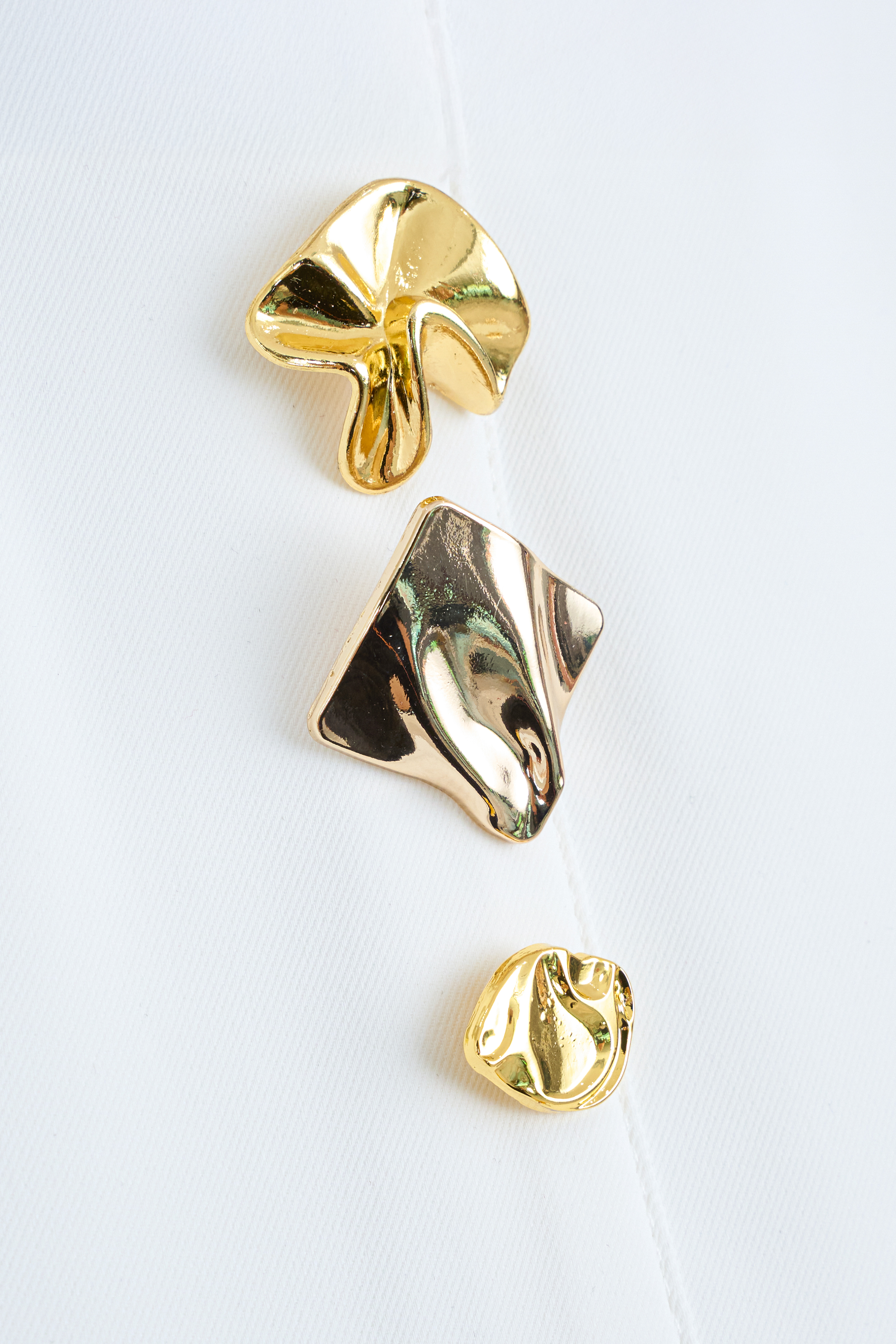 Áo PL Cổ Tròn Khuy Vàng_thumbnail_7