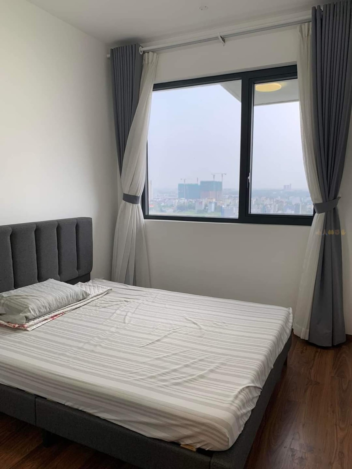 Bán căn hộ 1 phòng ngủ One Verandah - View sông SG, tầng trung, view Đông Nam_thumbnail_6