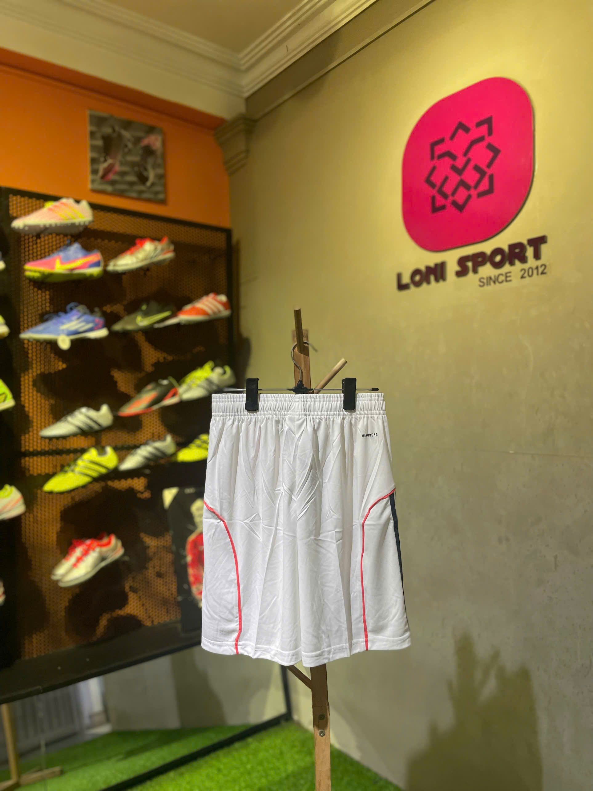 Quần Bayern Munich sân khách trắng kem mùa giải 25/26 FAN_thumbnail_1