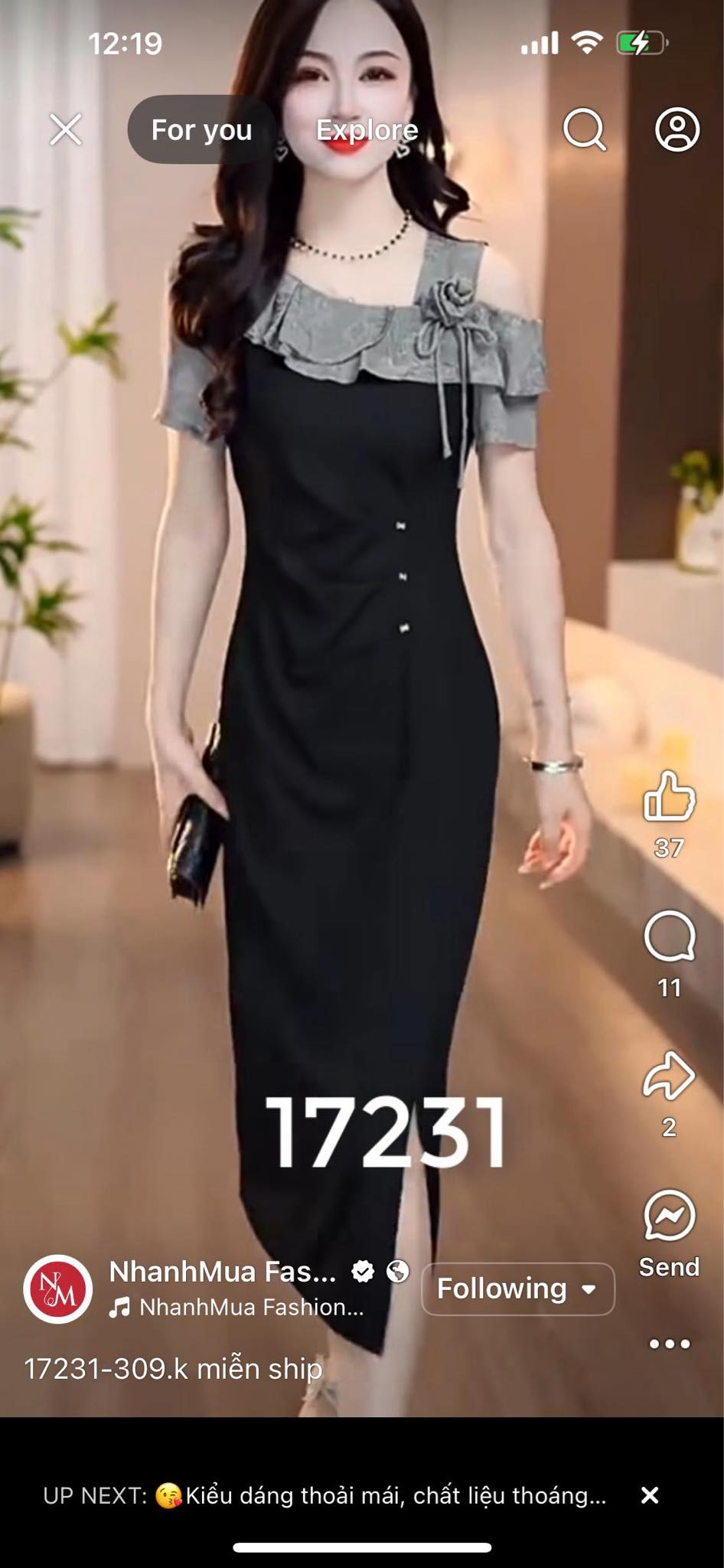 17231-Đầm body đen, khoét vai viền xám ( poly 2 da, thun kim tuyến)_thumbnail_0