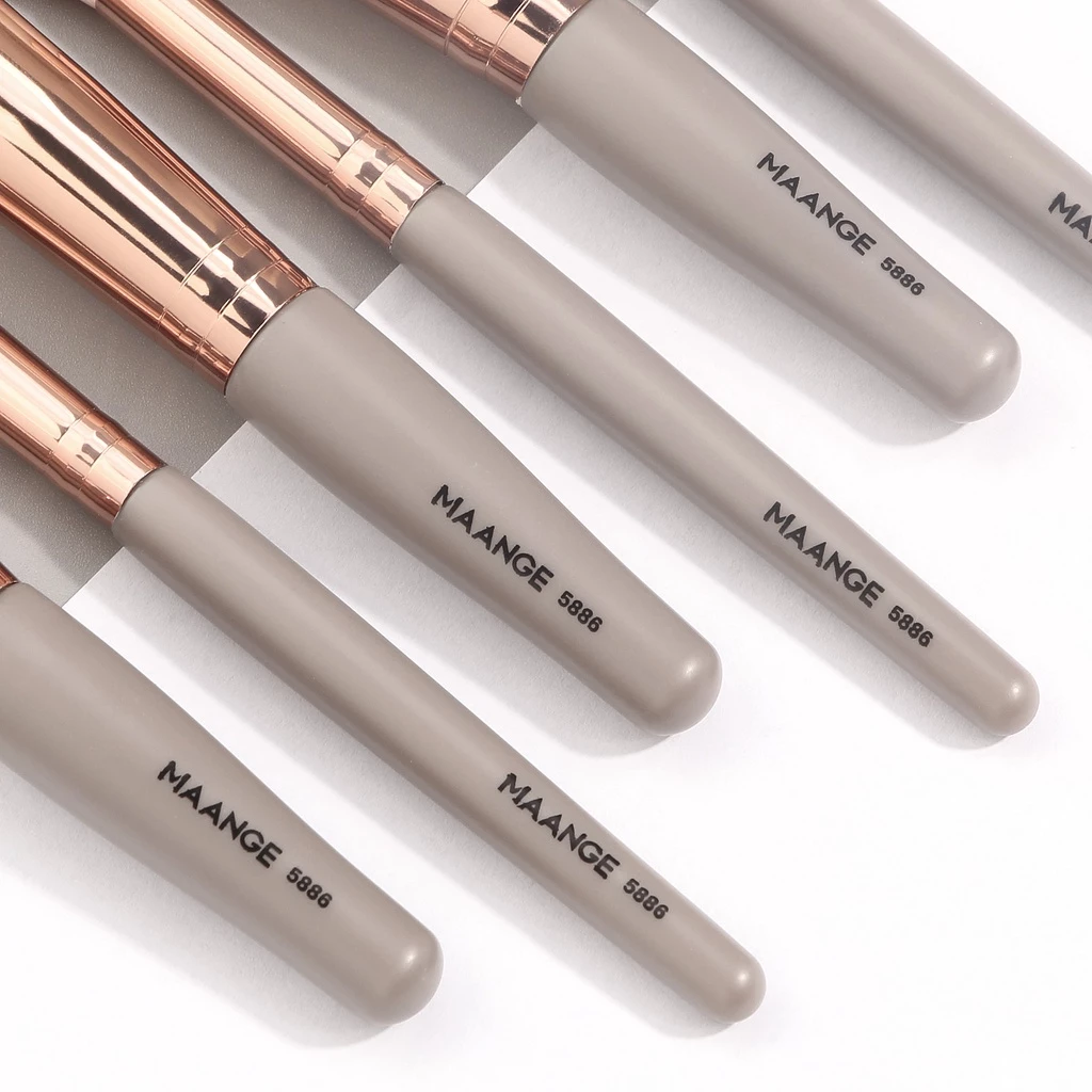 MAANGE 9Pcs Makeup Brush Fluffy Full Make up Brush Nylon Fiber Set Brush_thumbnail_4