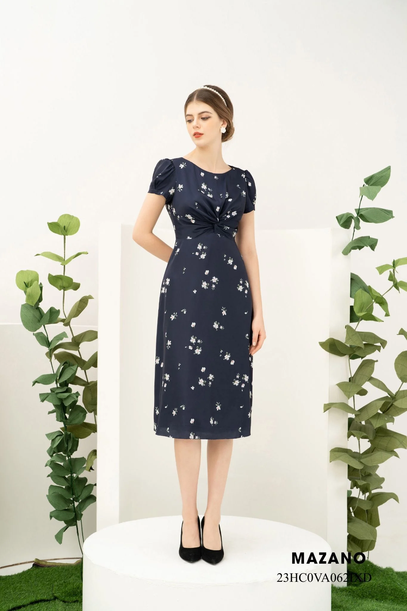 Đầm xoắn ngực chân rủ_thumbnail_2