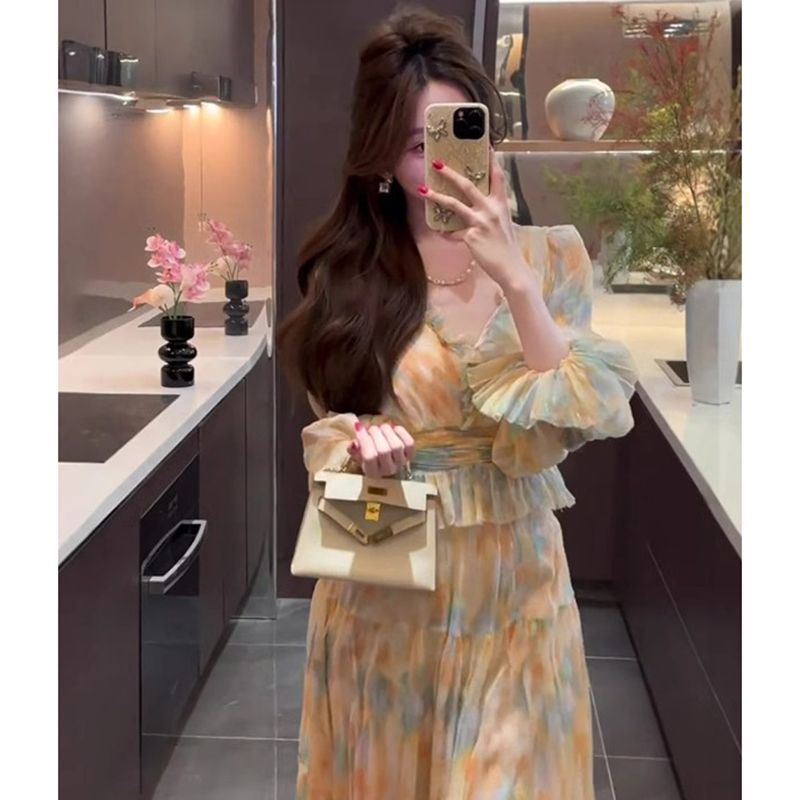Váy Maxi Vàng Phối Màu Dáng Dài Tay Dài Cổ V – Bộ Hai Mảnh Thanh Lịch_thumbnail_3