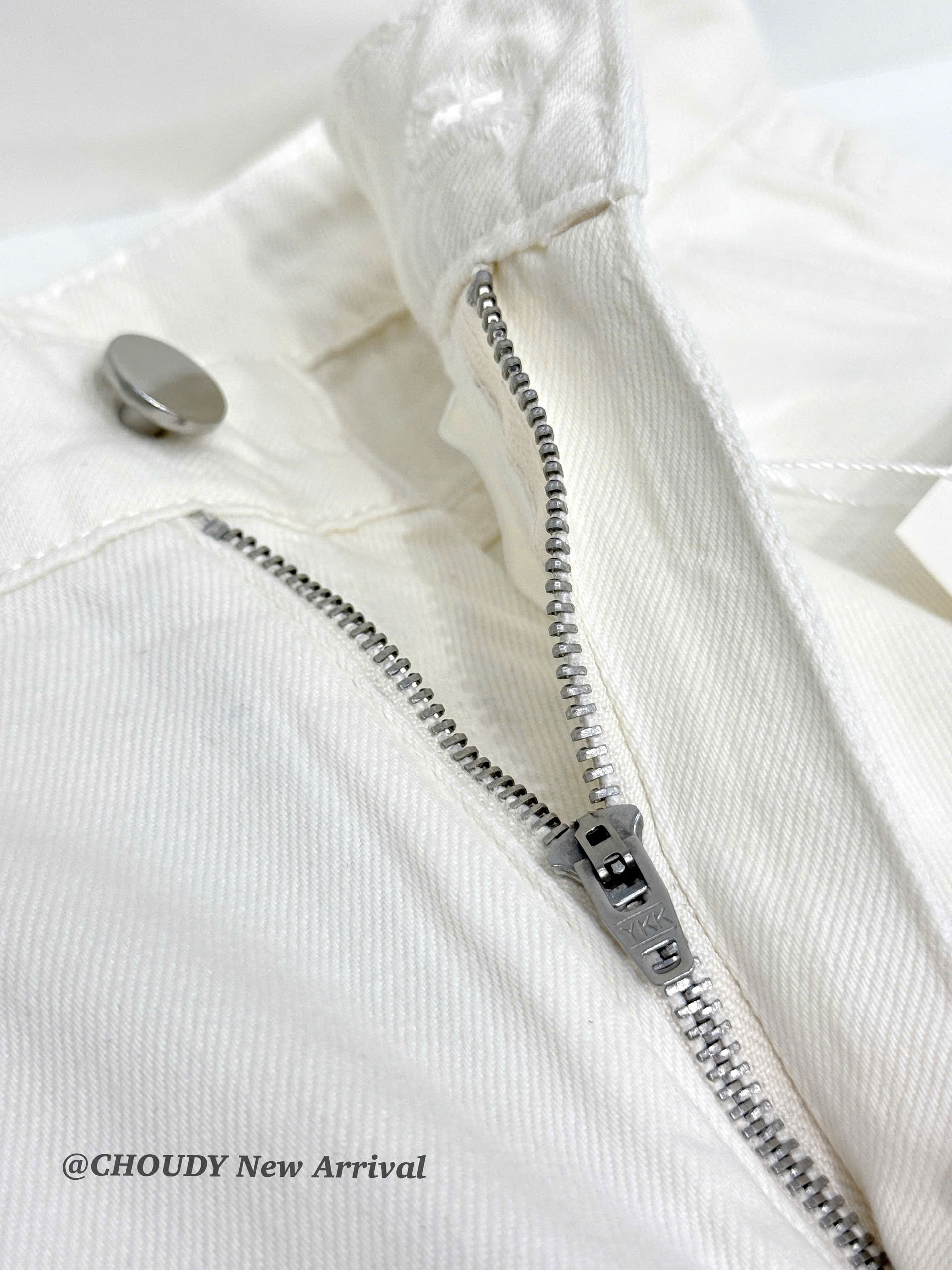 U652 QUẦN SHORT JEAN TRẮNG_thumbnail_3