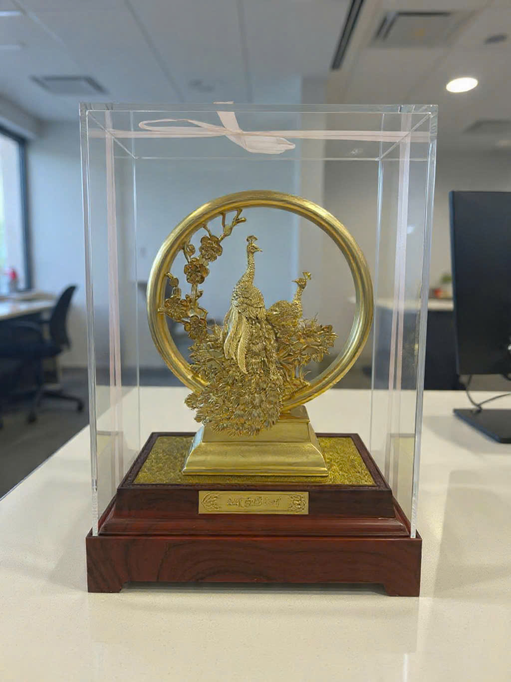 Tượng Chim Công Vinh Hoa Phú Quý Mạ Vàng 24K