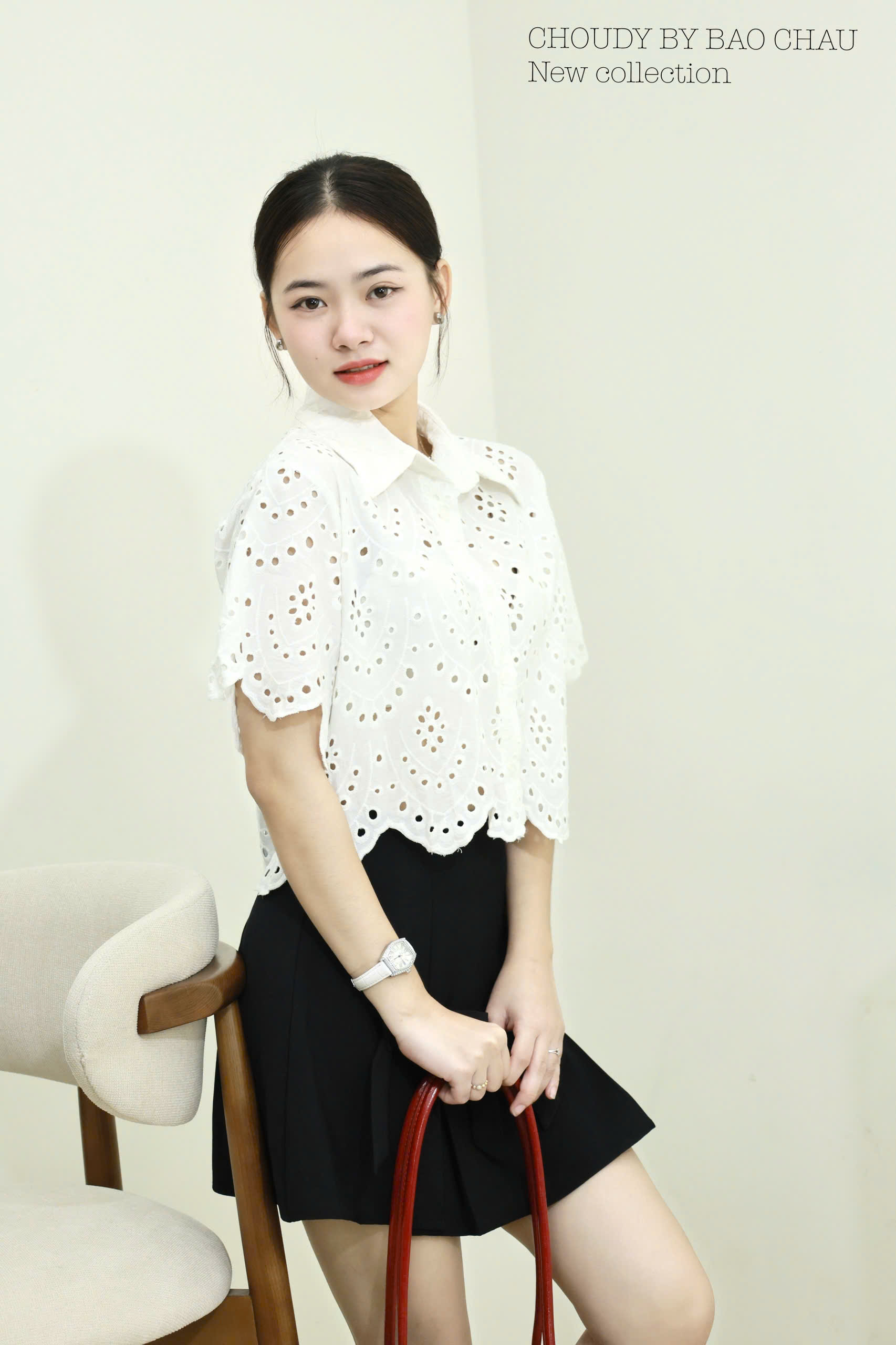 SALE U771 ÁO KIỂU ĐỤC LỖ TRẮNG_thumbnail_7