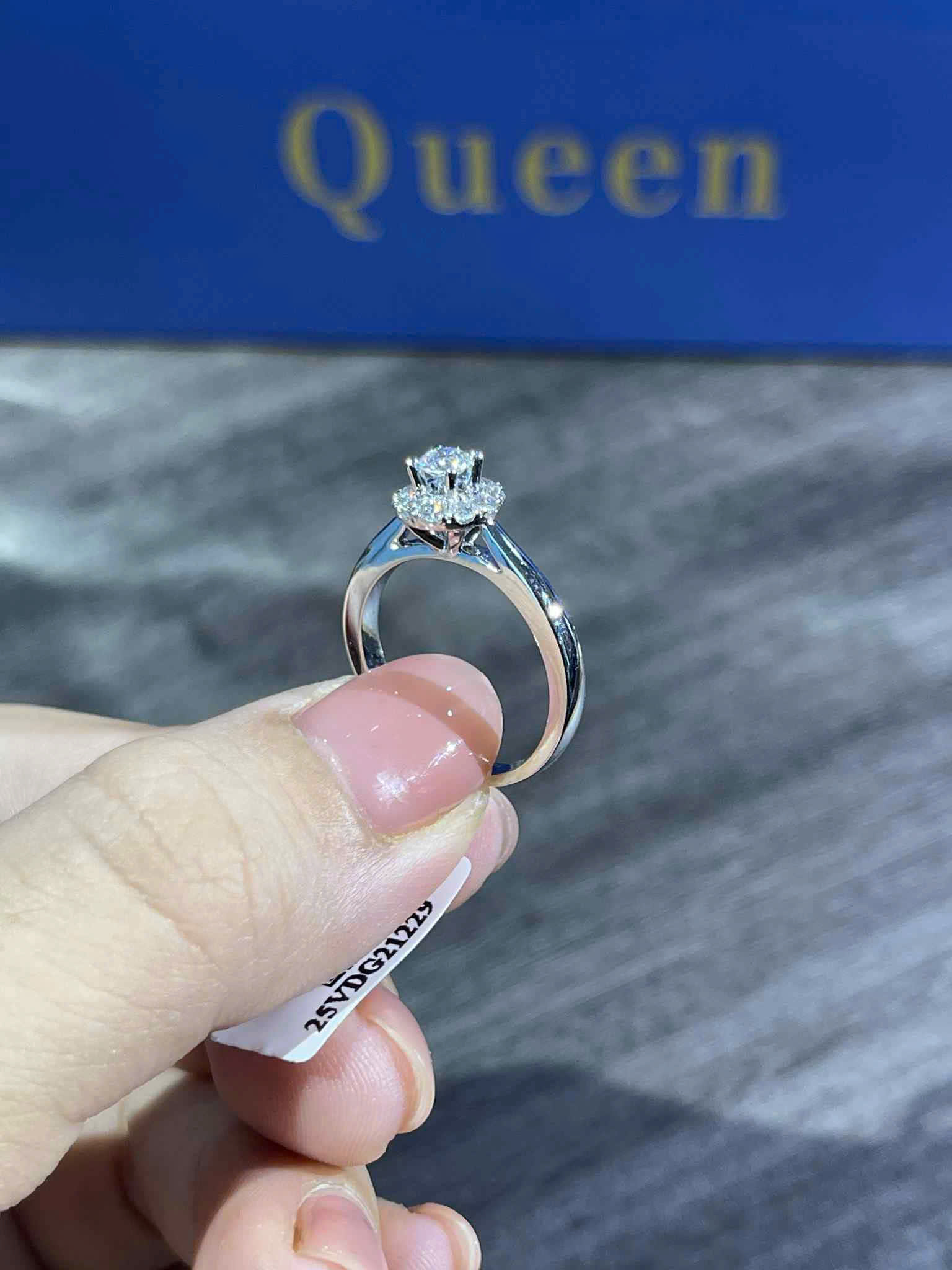 Nhẫn Halo Chủ 3.8Ly