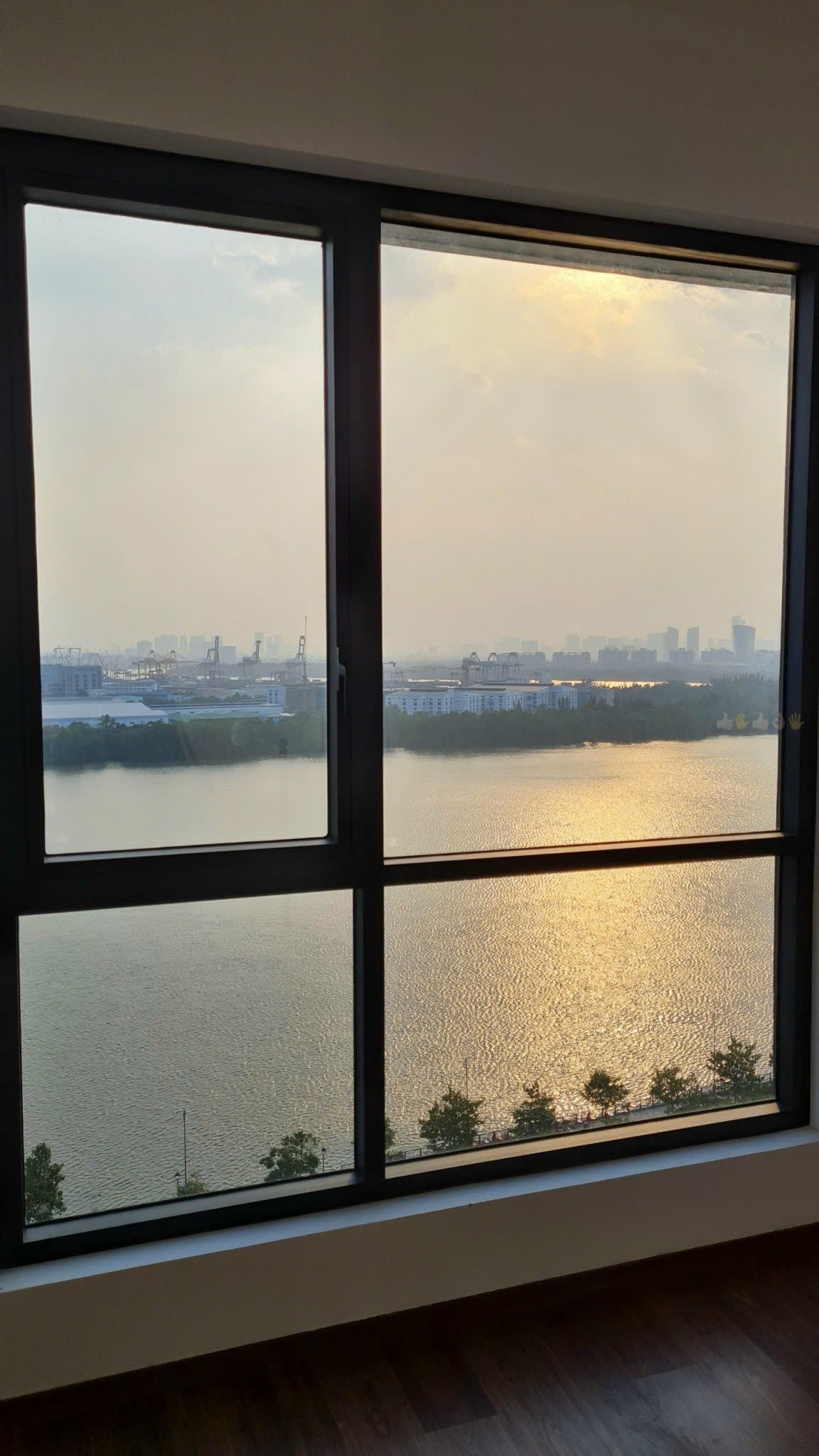 Cho thuê 3 phòng ngủ One Verandah - View sông SG trực diện, ngắm nhìn các biểu tượng thành phố - Ban công Tây Nam thoáng_thumbnail_3