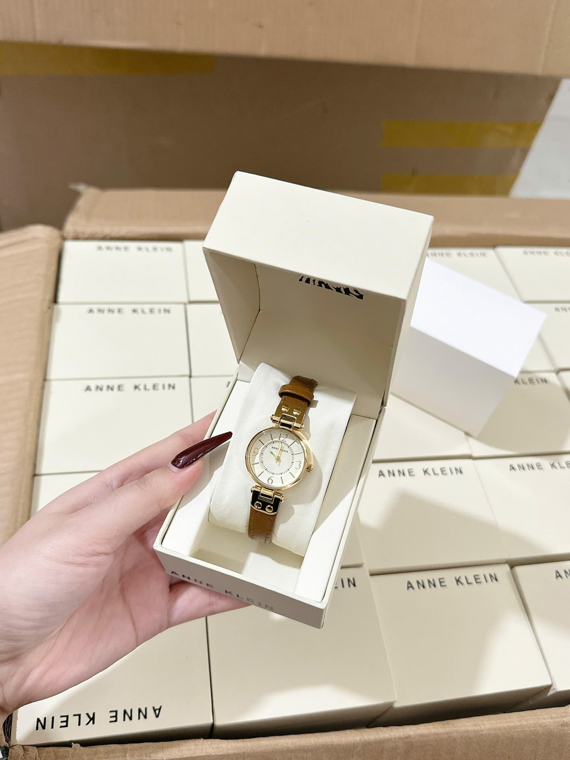 D91 ĐỒNG HỒ NỮ NÂU_thumbnail_14