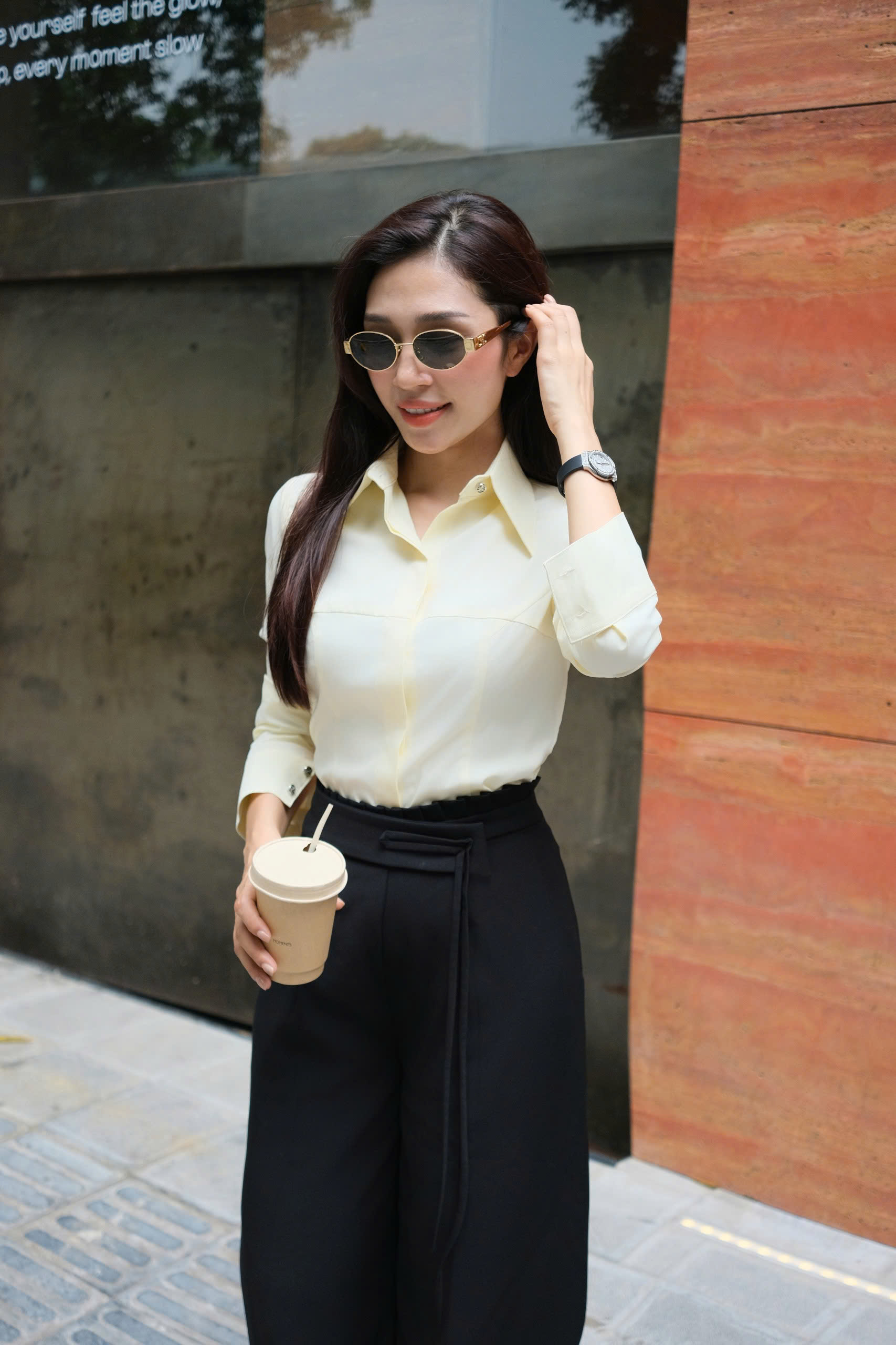 Q049 - Quần suông đen xếp cạp li