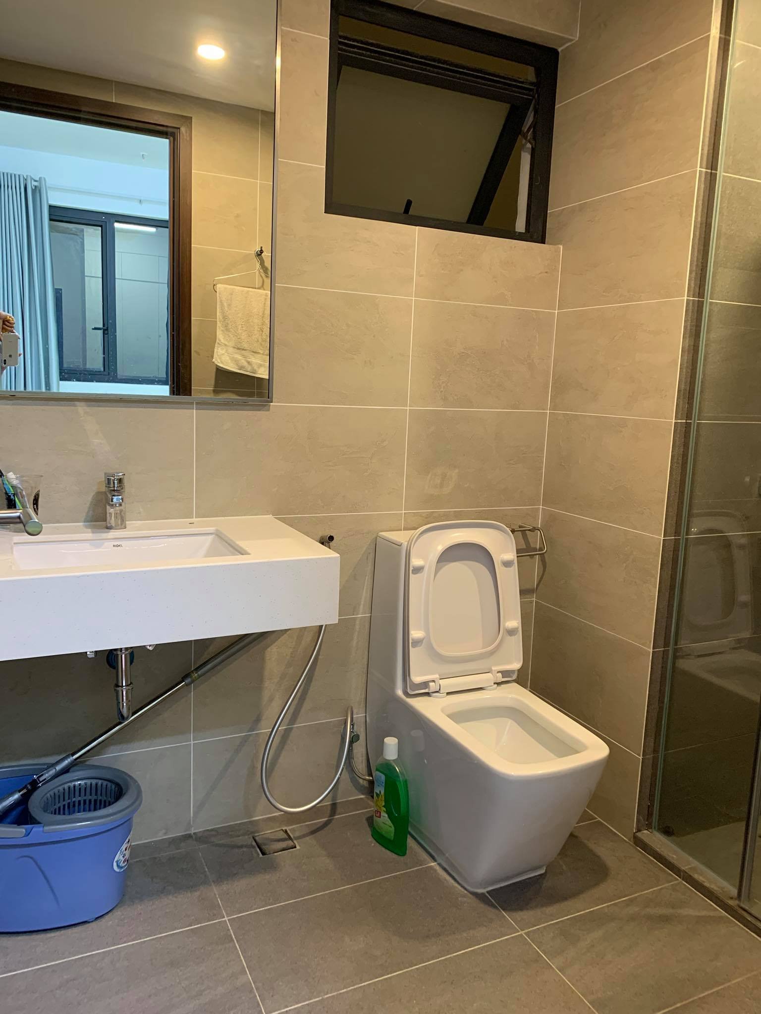 Chính chủ cho thuê căn 1 phòng ngủ tại chung cư One Verandah._thumbnail_4