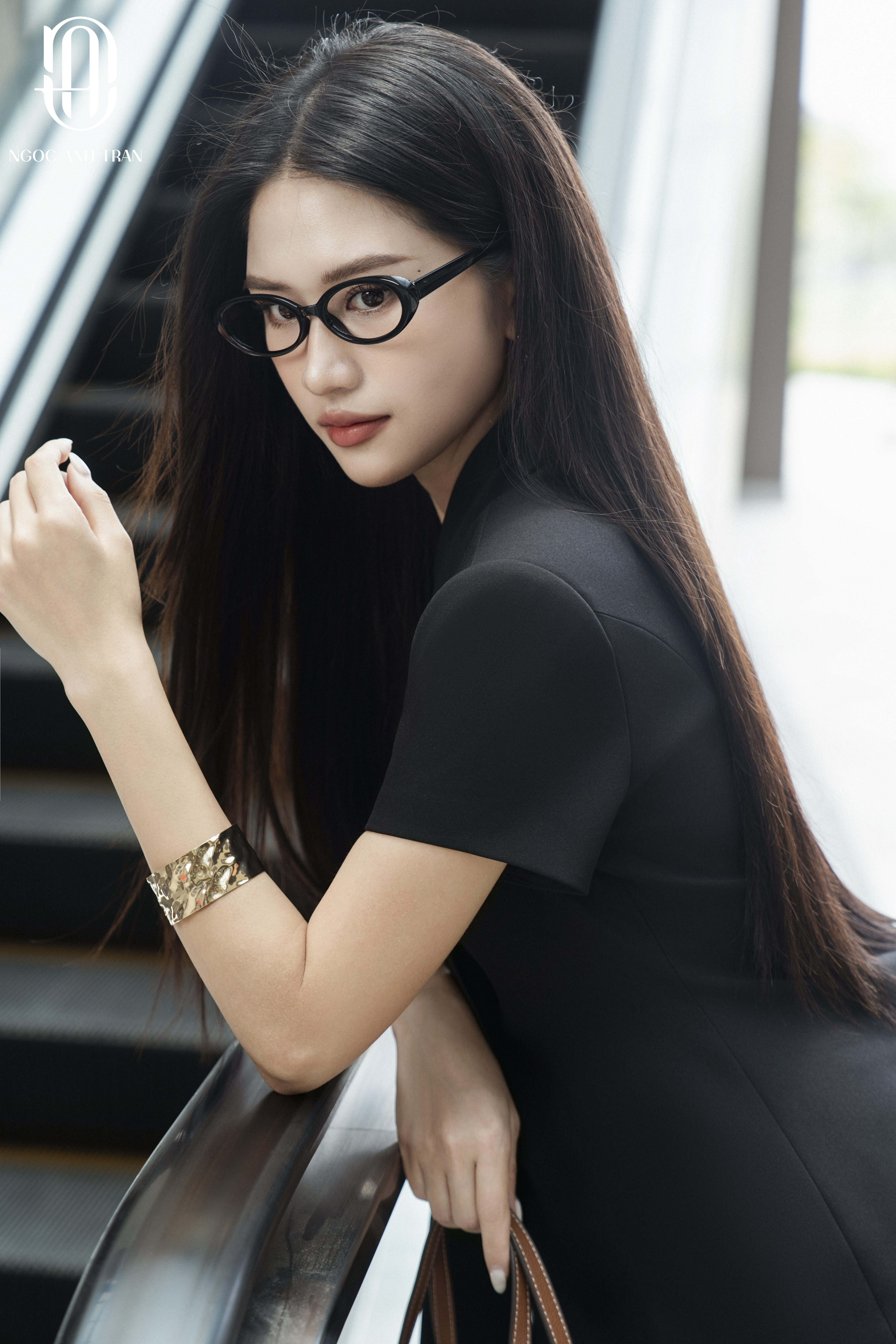 V022 SET vest khăn đen kèm quần loe_thumbnail_3