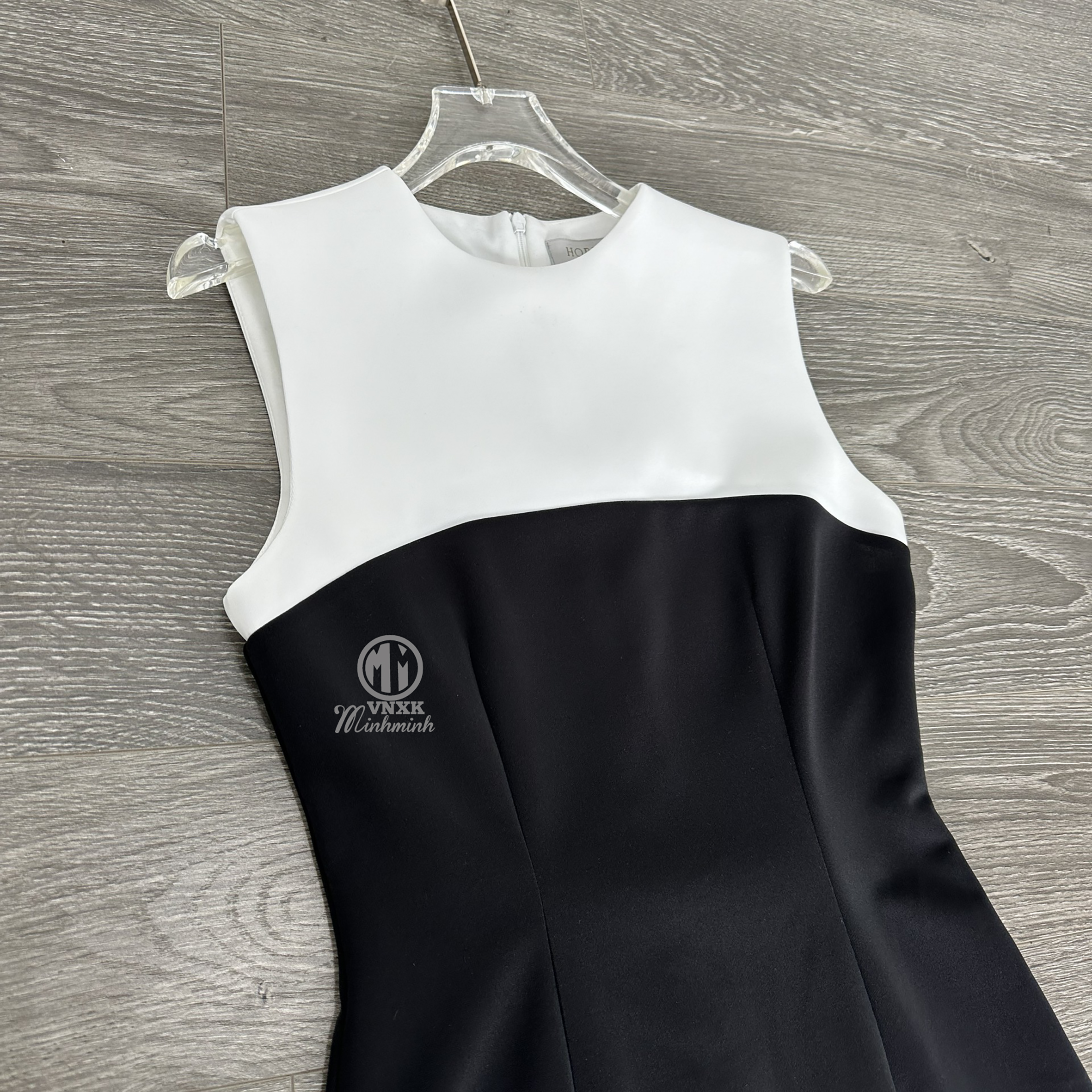 DAM HOBBS_thumbnail_7