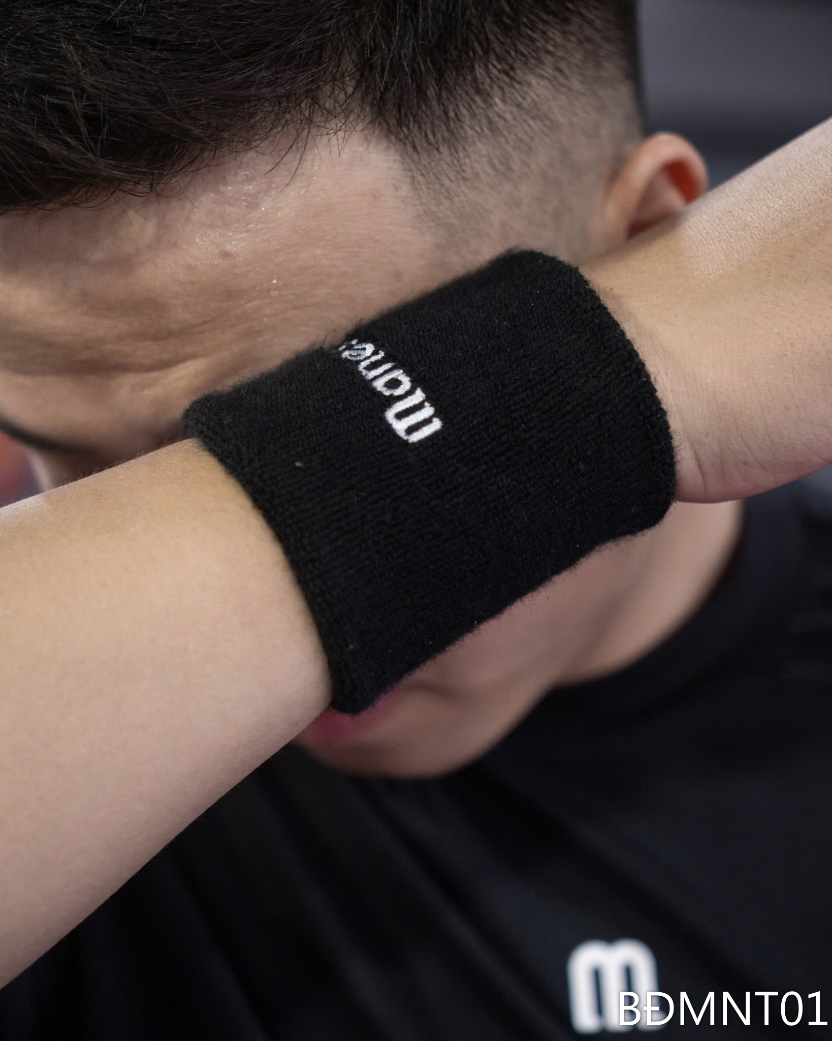 BĂNG ĐÔ MANESTI THUN ĐEO TAY_thumbnail_14