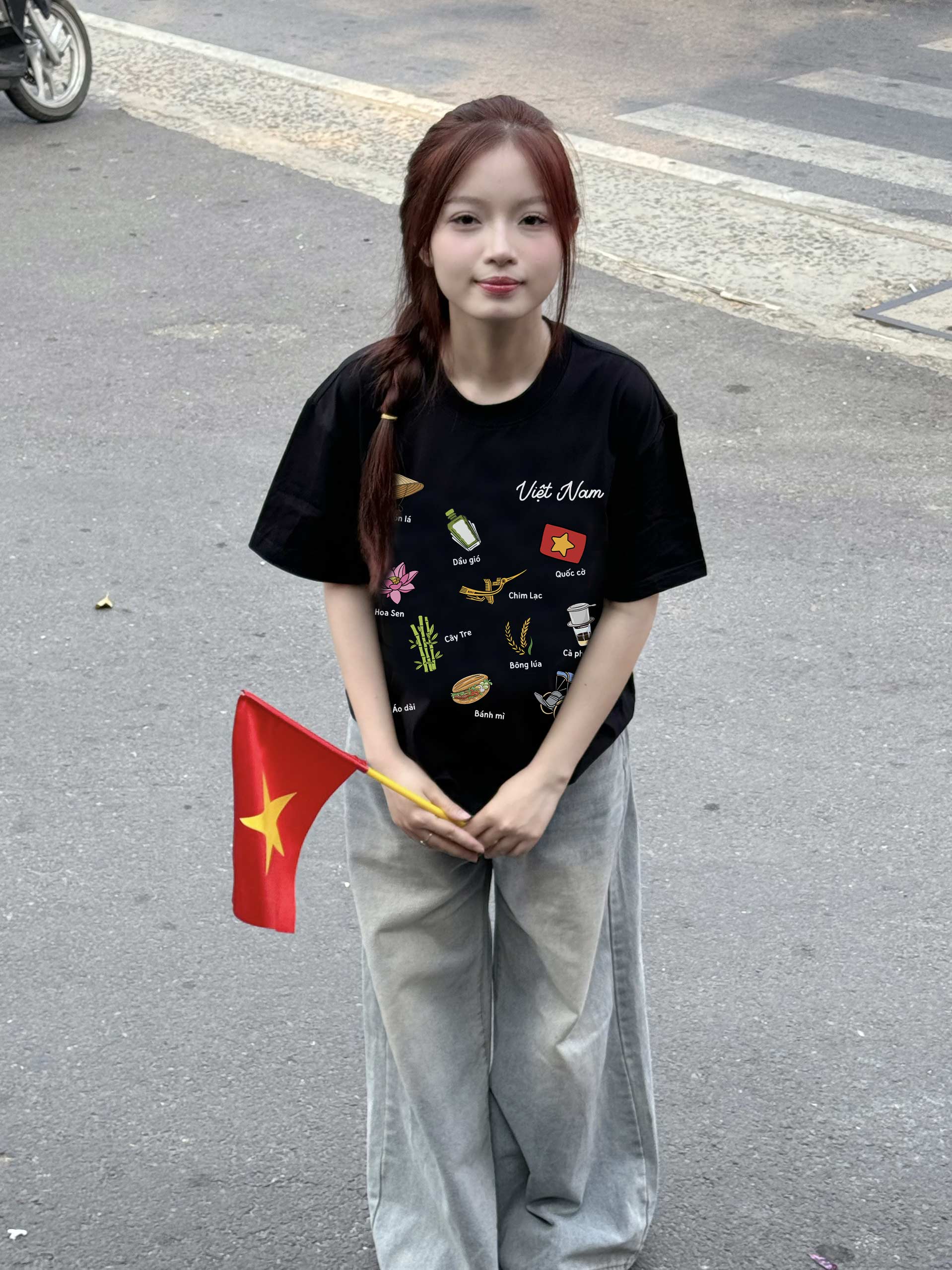 Áo thun nữ form rộng Việt Nam tôi yêu 2131 Miucho cổ tròn vải cotton 4c 220gsm thoáng mát in mix_thumbnail_4